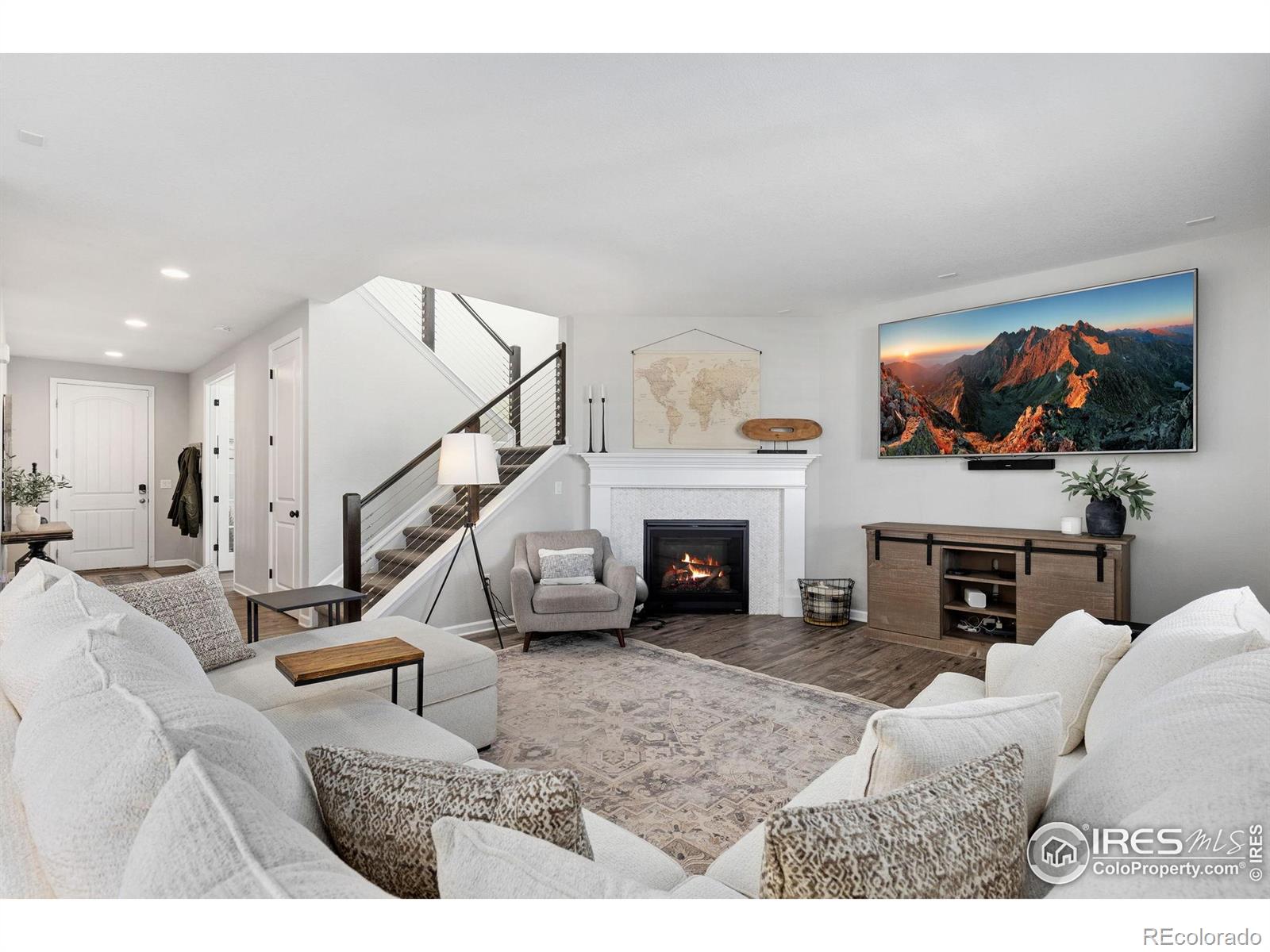 MLS Image #6 for 806  flora view drive,erie, Colorado