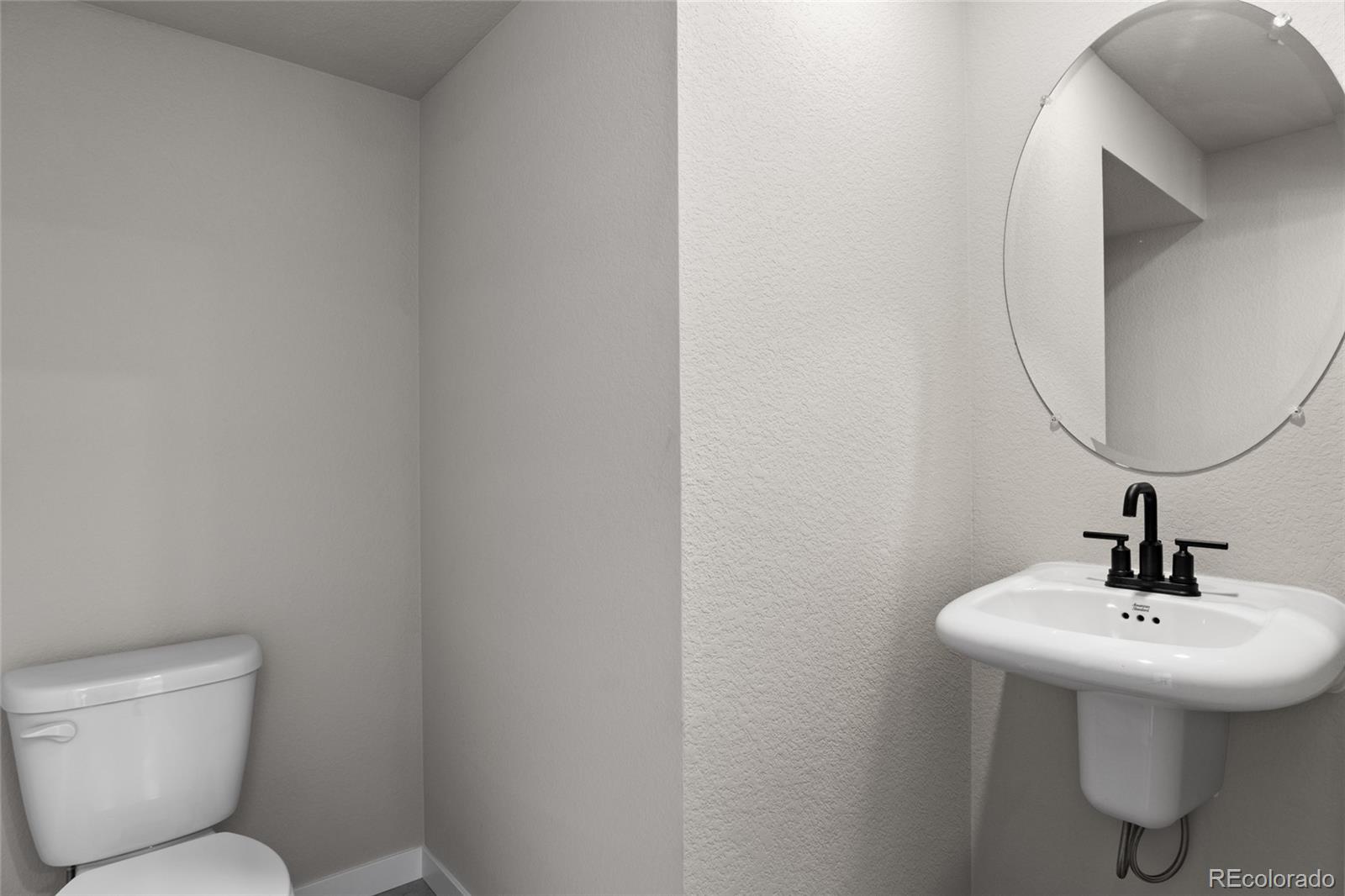 MLS Image #12 for 27492 e 1st avenue,aurora, Colorado