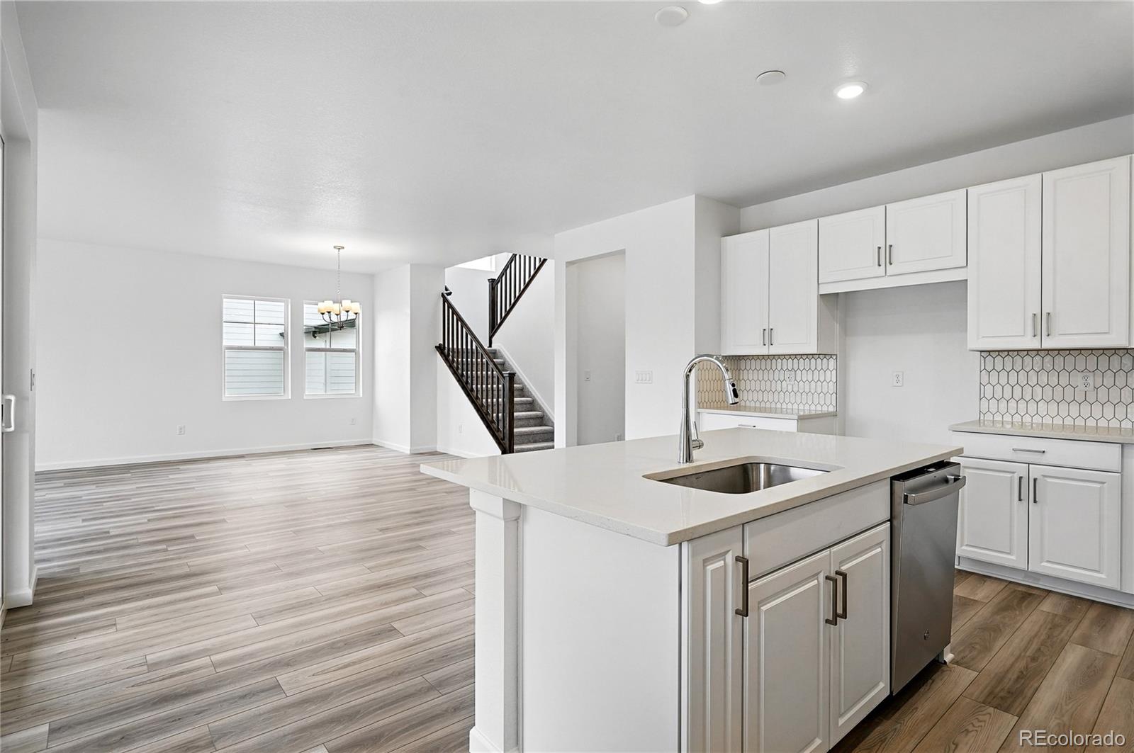 MLS Image #13 for 39713  penn road,elizabeth, Colorado