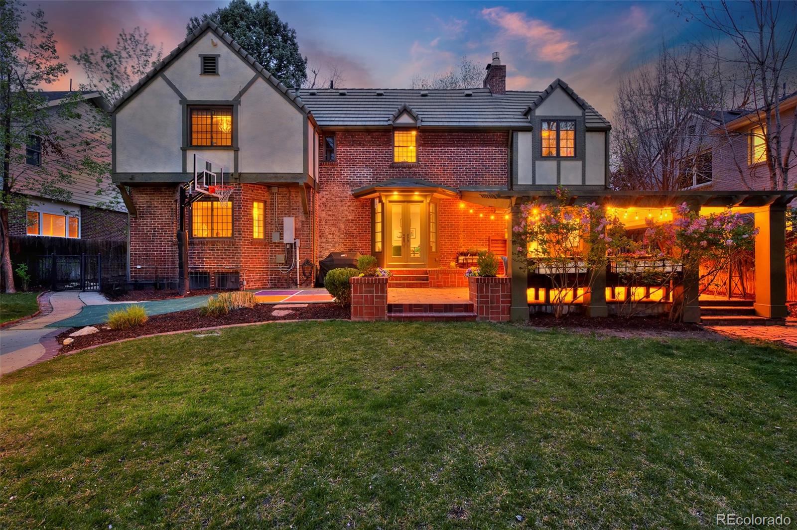 MLS Image #11 for 239  ash street,denver, Colorado