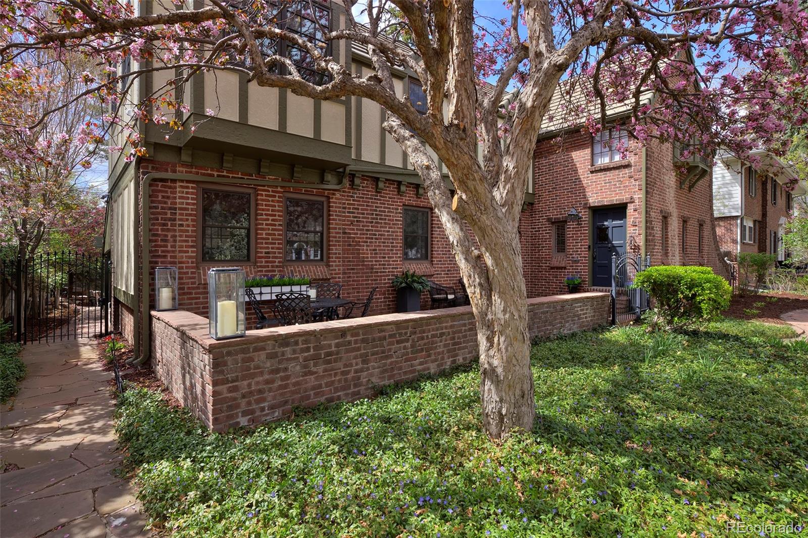 MLS Image #43 for 239  ash street,denver, Colorado