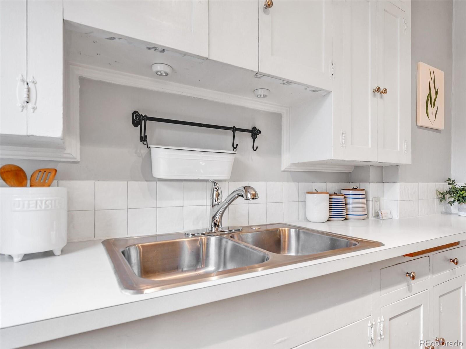 MLS Image #19 for 250 s lafayette street,denver, Colorado