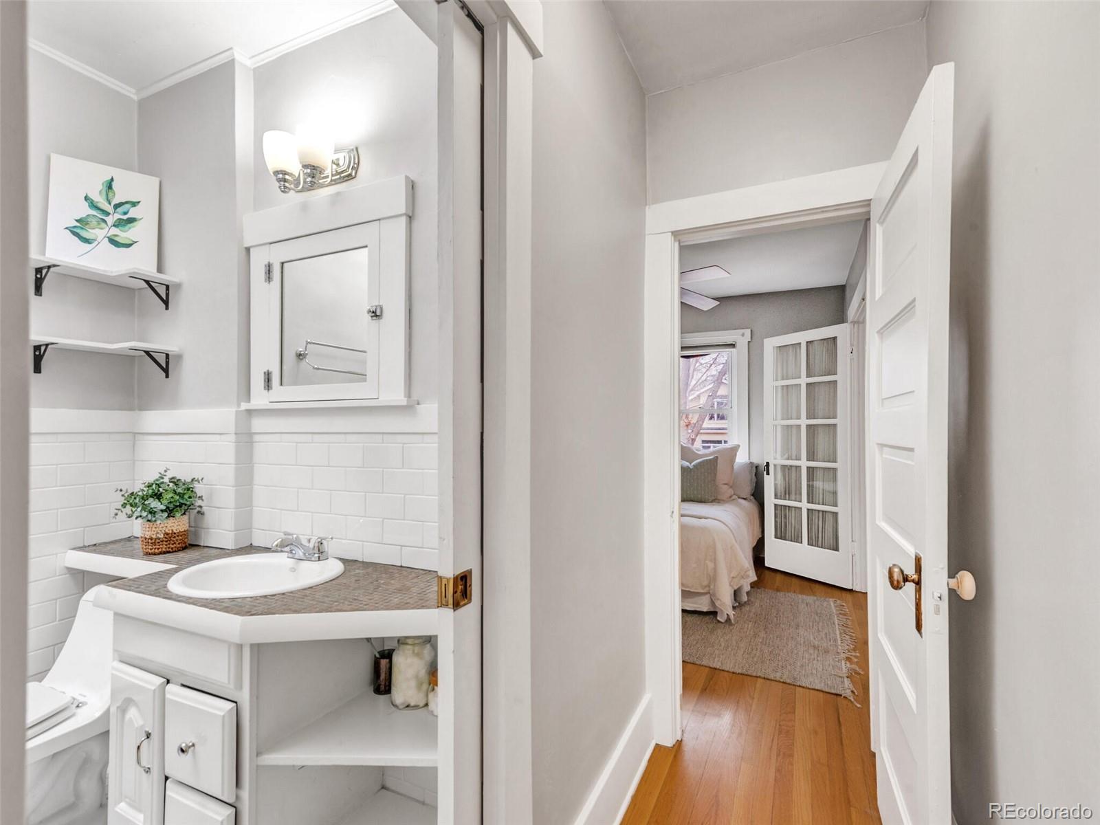 MLS Image #28 for 250 s lafayette street,denver, Colorado