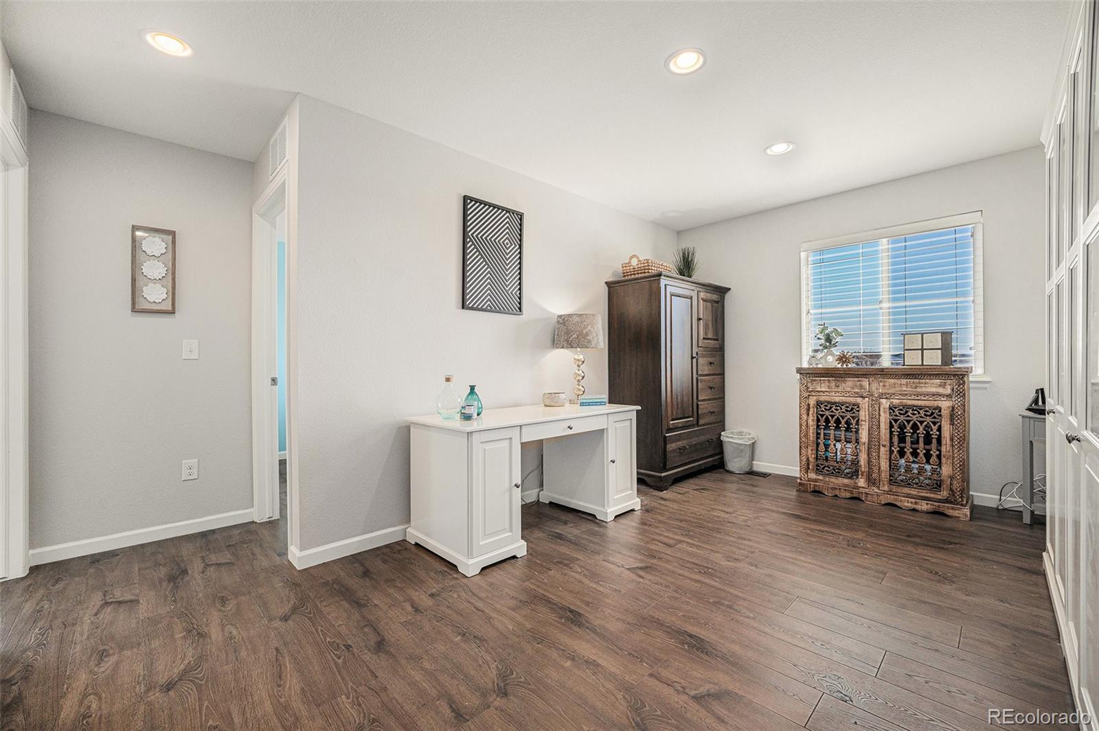 MLS Image #14 for 9337  iron mountain way,arvada, Colorado