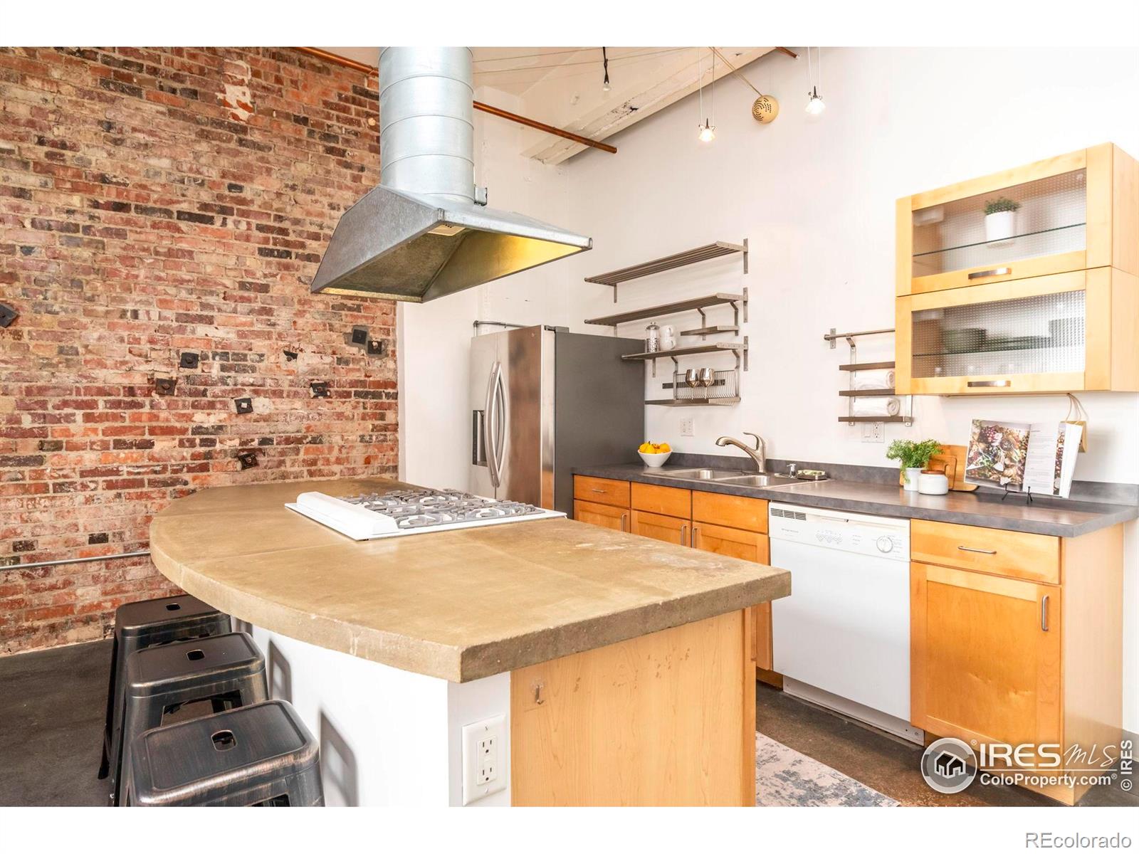 MLS Image #7 for 1777 e 39th avenue,denver, Colorado