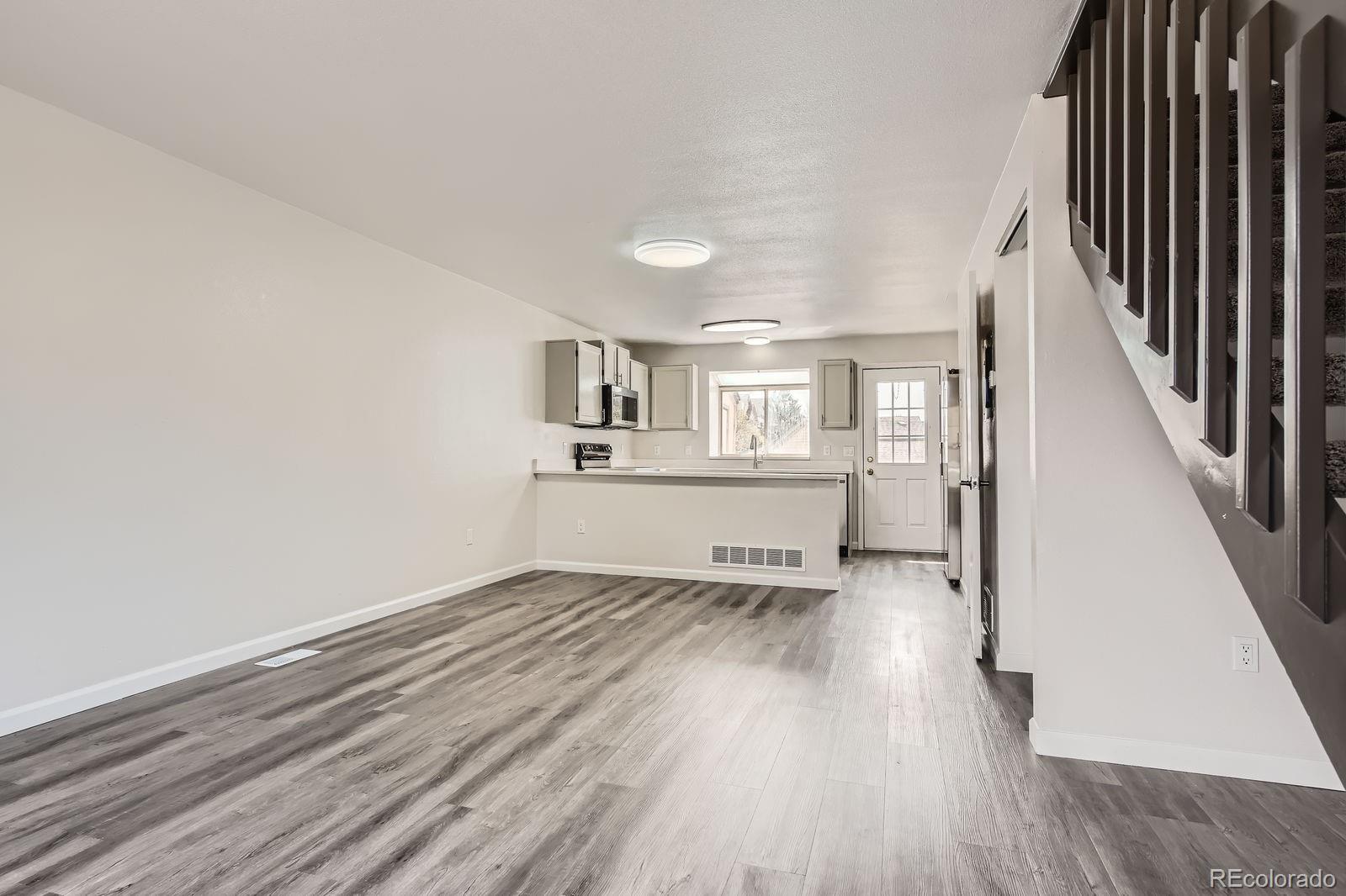 MLS Image #4 for 9618 w chatfield avenue,littleton, Colorado