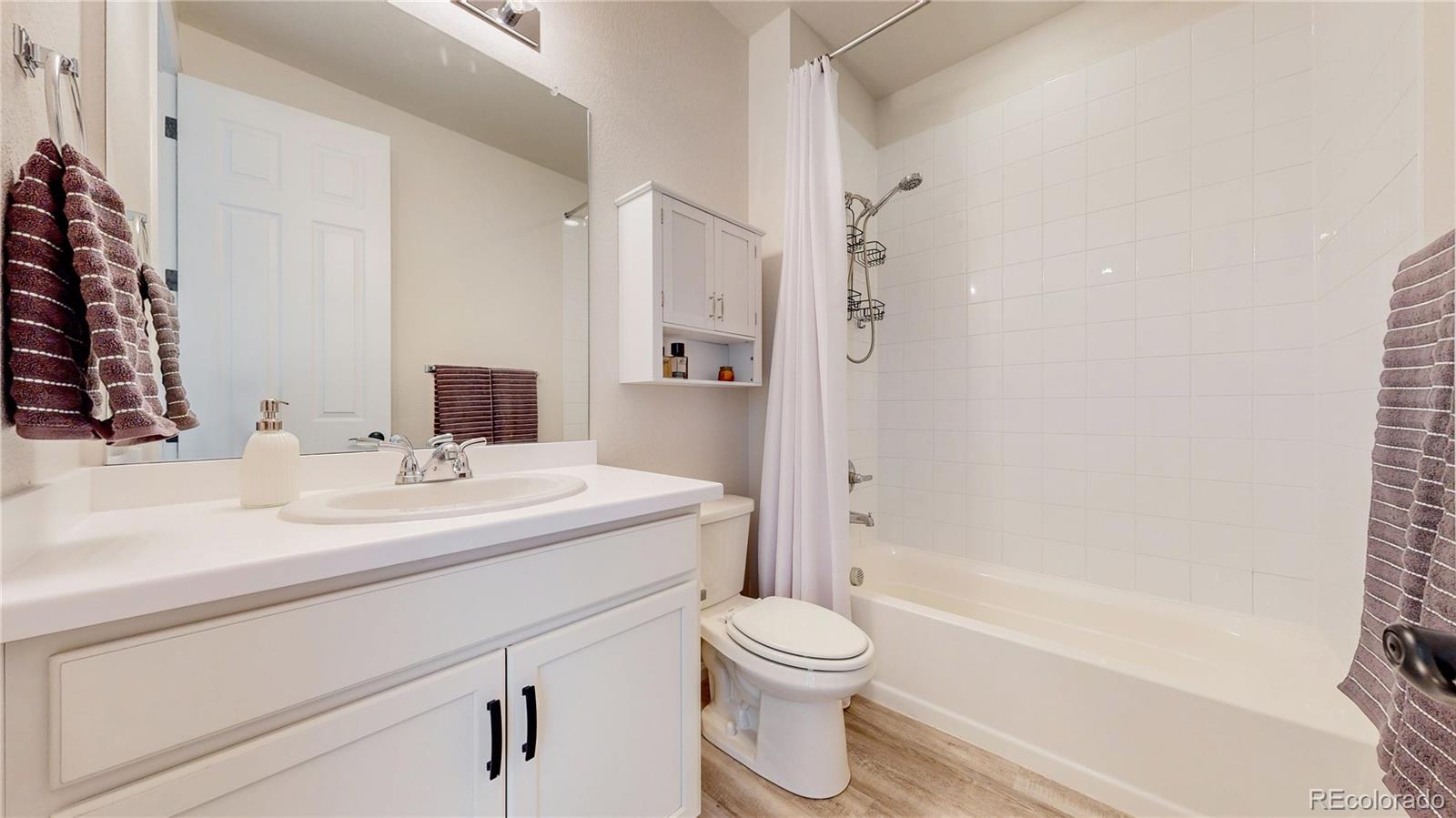 MLS Image #18 for 10553  xenia court,commerce city, Colorado
