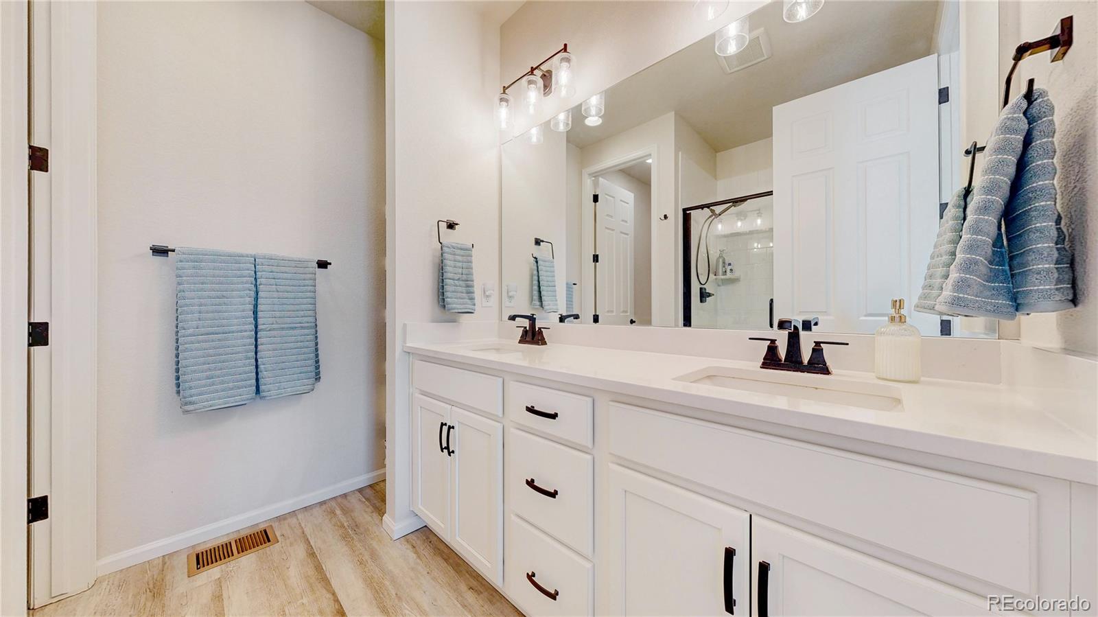 MLS Image #22 for 10553  xenia court,commerce city, Colorado