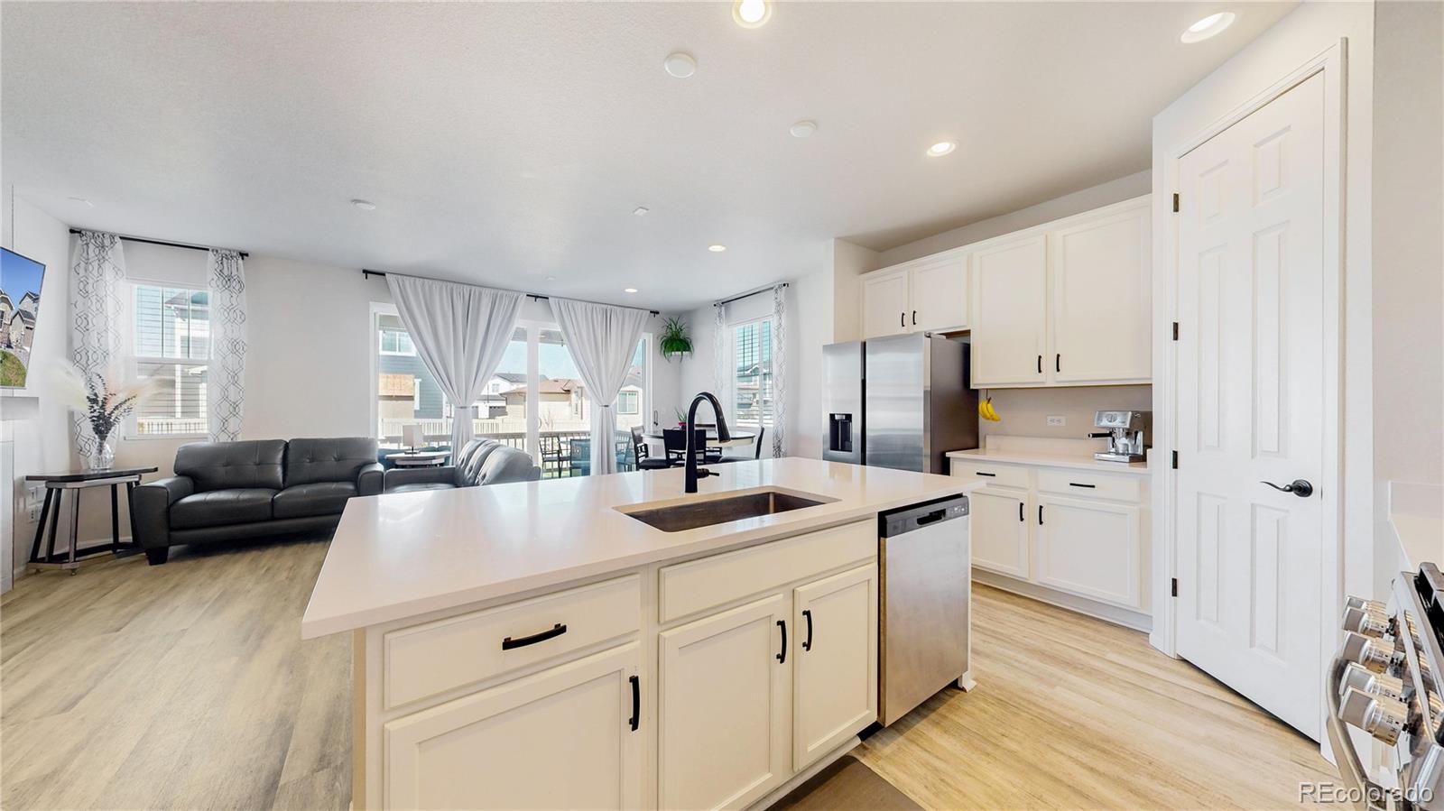 MLS Image #9 for 10553  xenia court,commerce city, Colorado