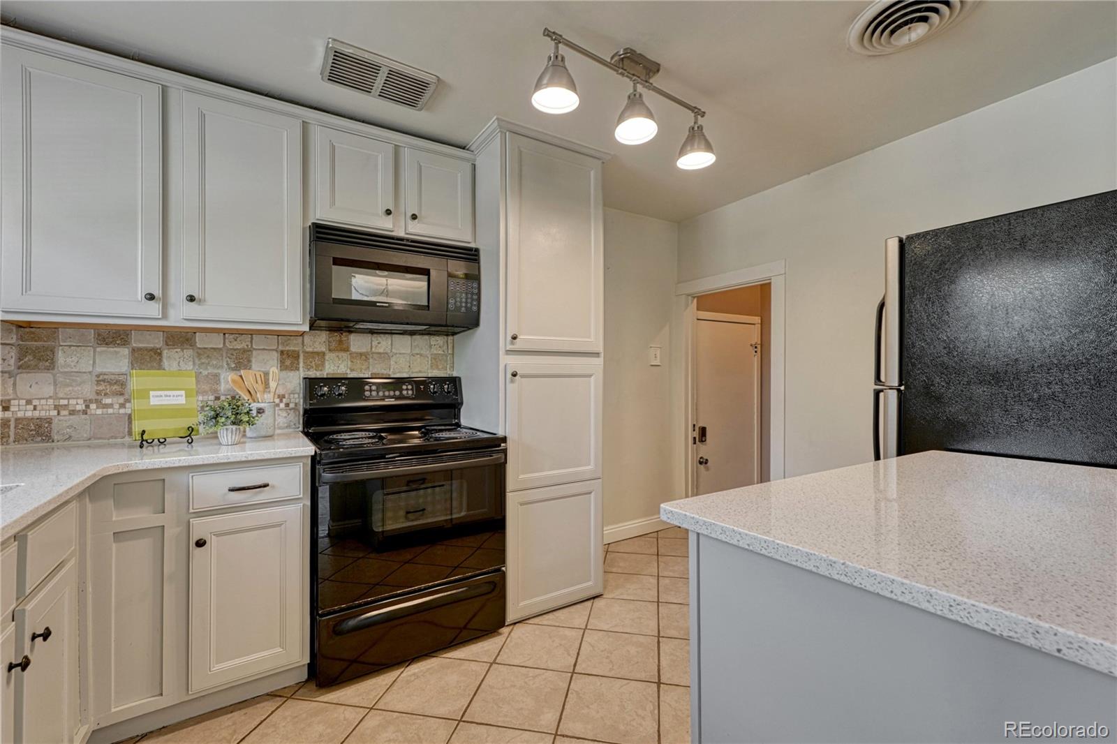 MLS Image #13 for 1334  xavier street,denver, Colorado