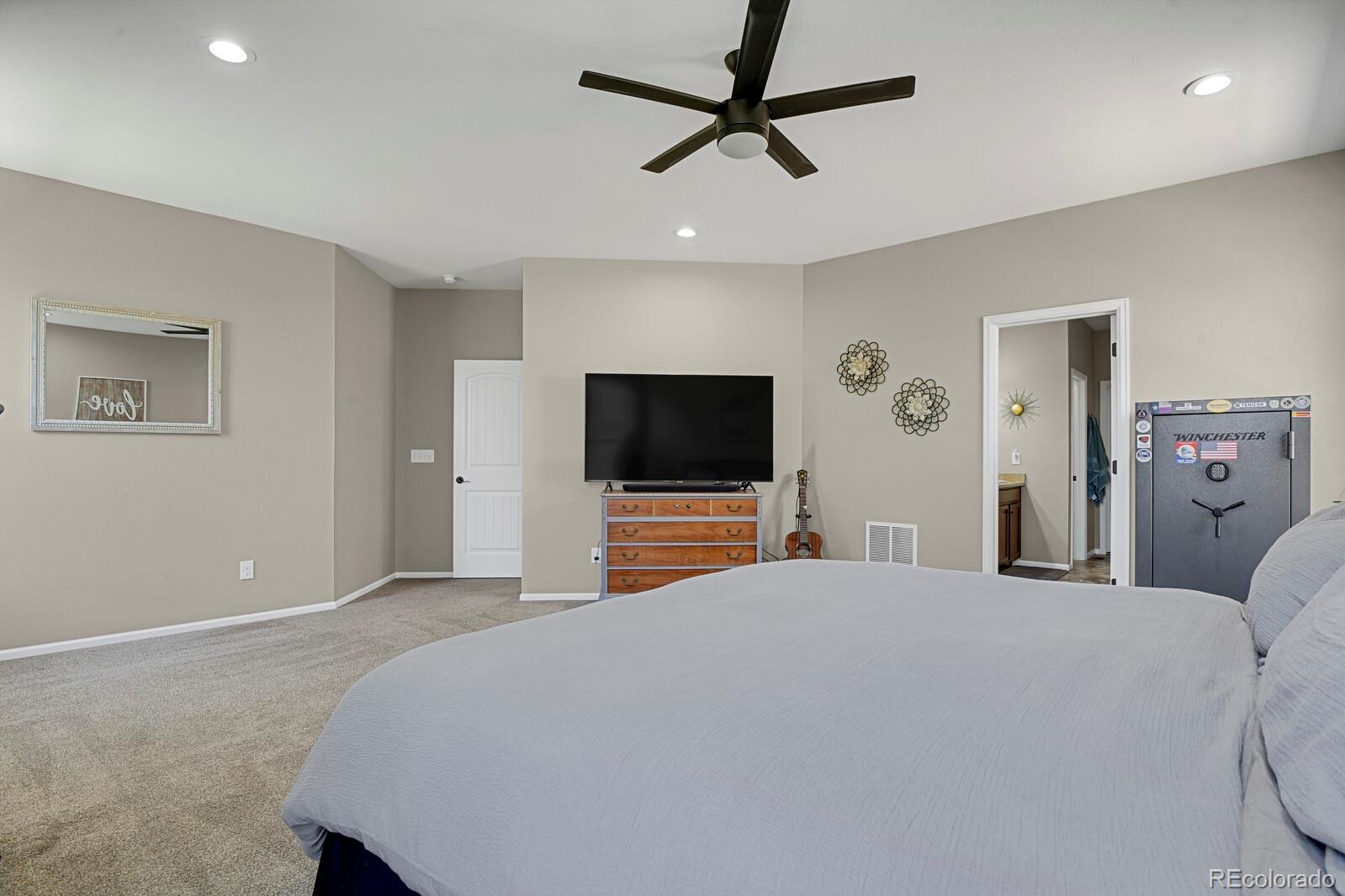 MLS Image #14 for 3248  raintree lane,dacono, Colorado