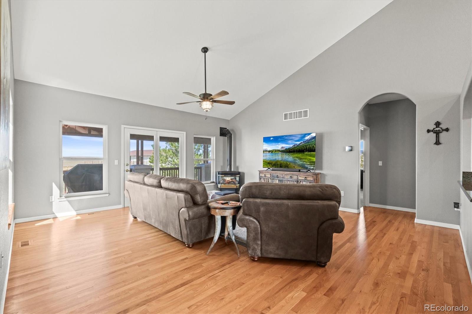MLS Image #4 for 43097  taos trail,elizabeth, Colorado