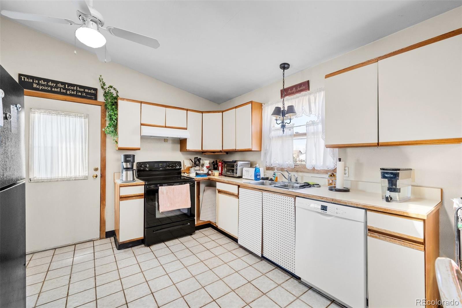 MLS Image #7 for 59 s de gaulle street,aurora, Colorado