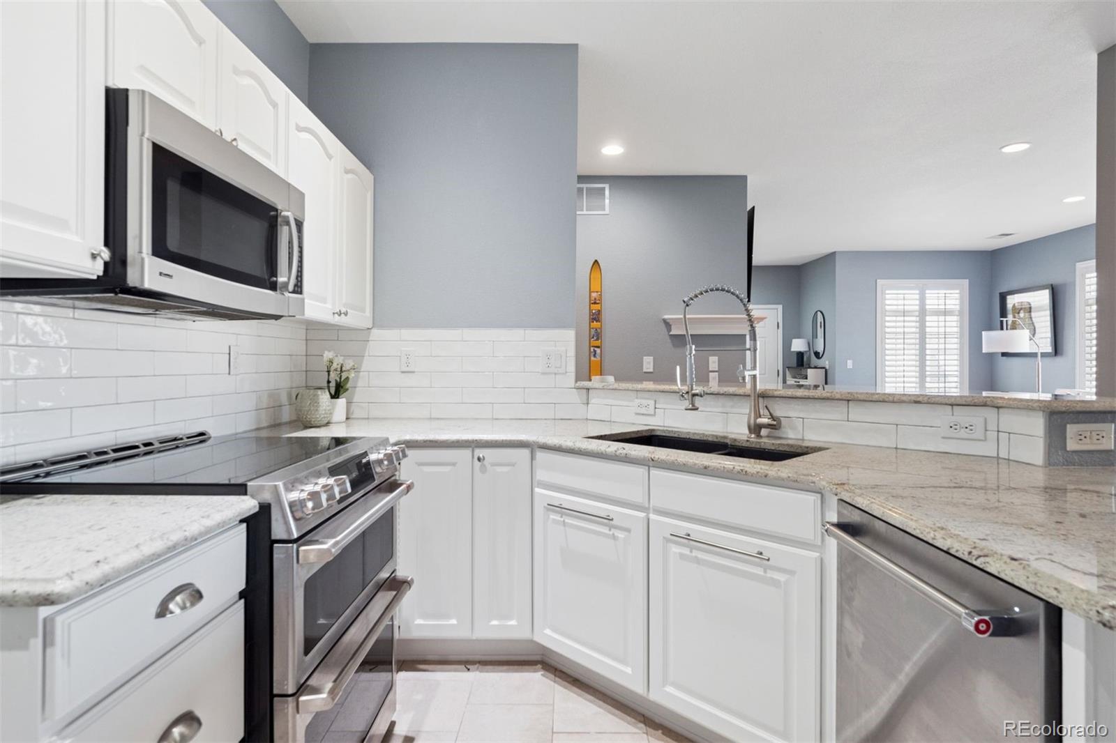 MLS Image #13 for 7524  pineridge trail,castle pines, Colorado