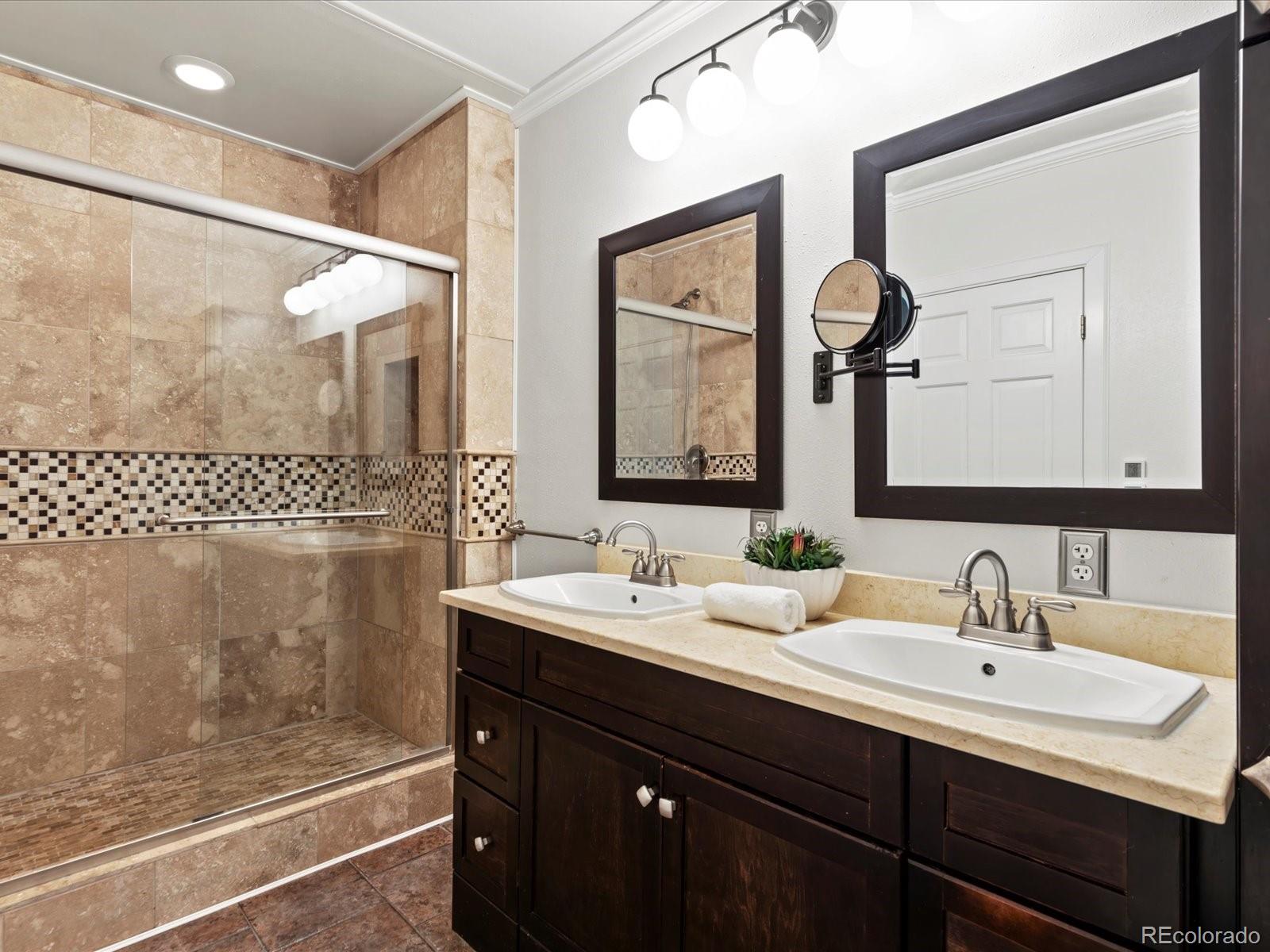 MLS Image #22 for 10335 w 18th place,lakewood, Colorado