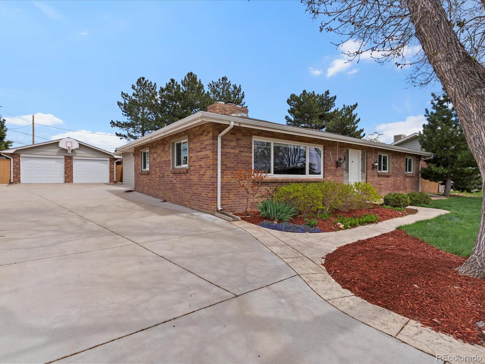 MLS Image #31 for 10335 w 18th place,lakewood, Colorado
