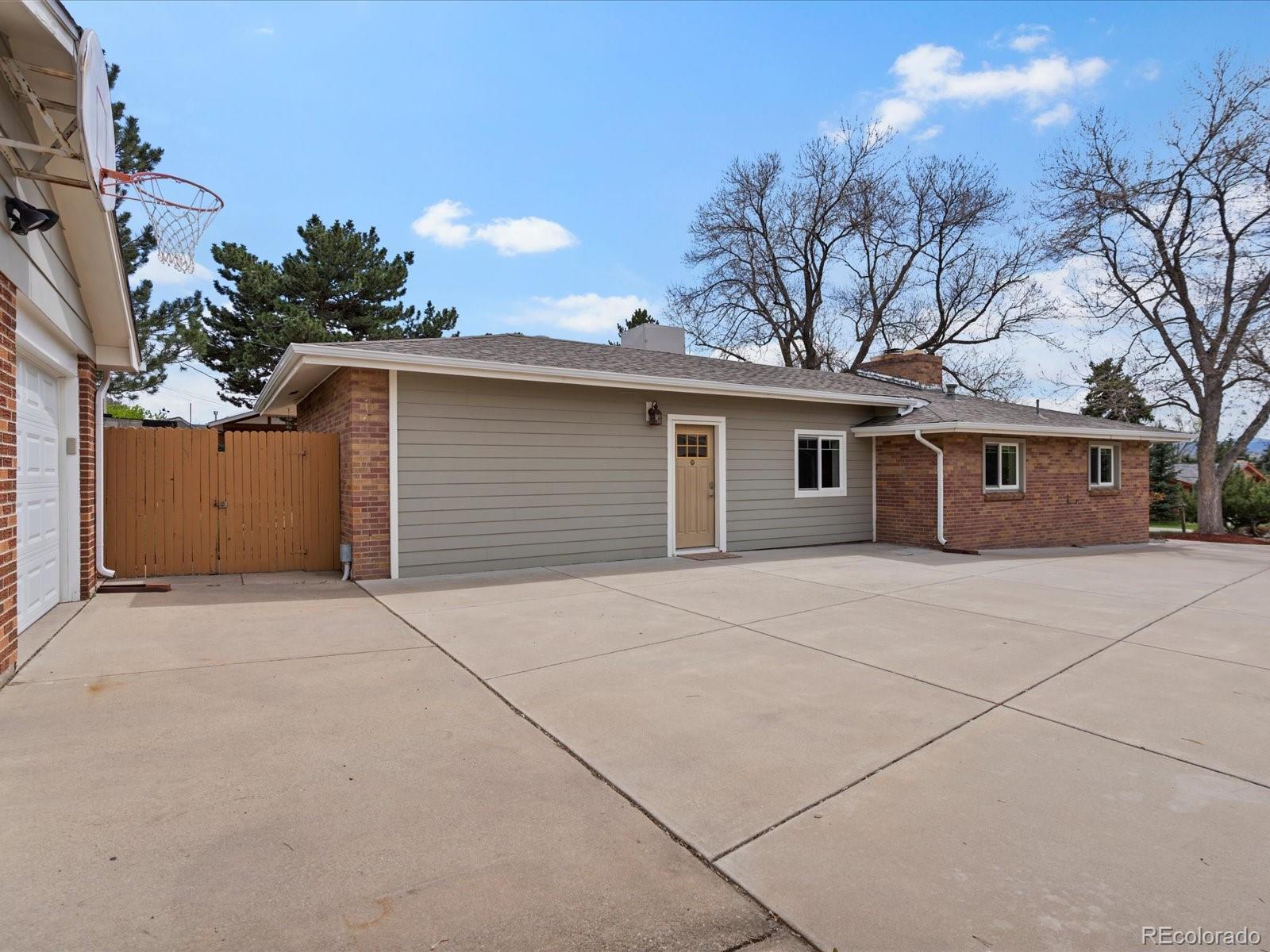 MLS Image #32 for 10335 w 18th place,lakewood, Colorado
