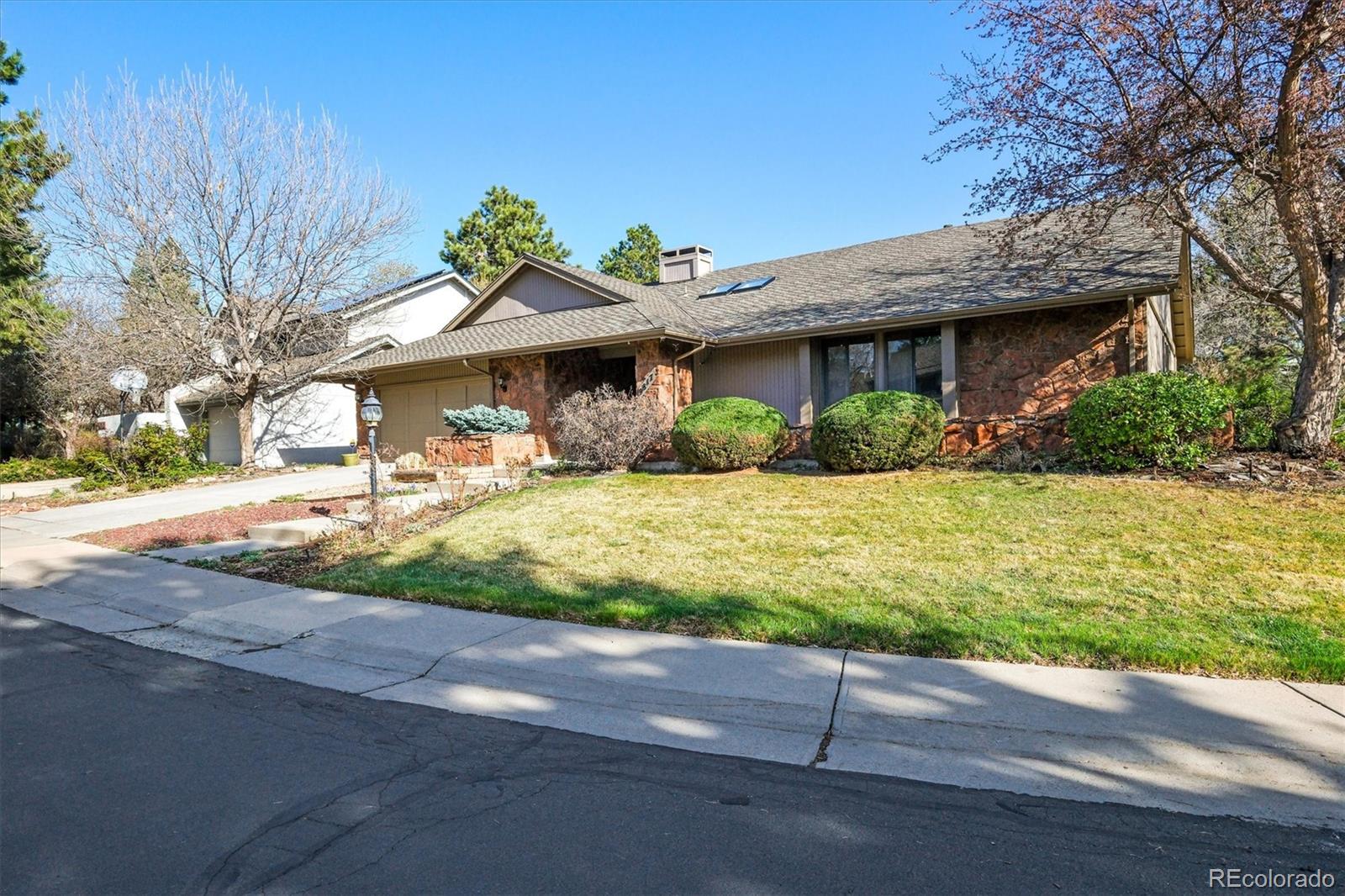 MLS Image #1 for 9817 e maplewood circle,englewood, Colorado