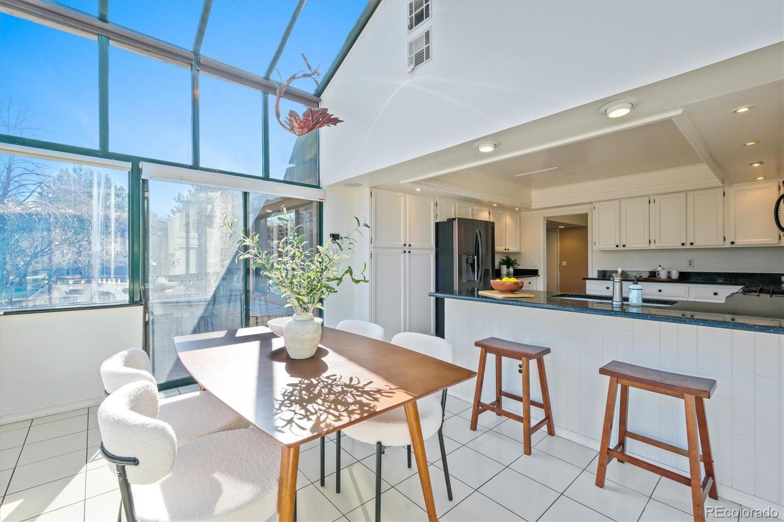 MLS Image #13 for 9817 e maplewood circle,englewood, Colorado