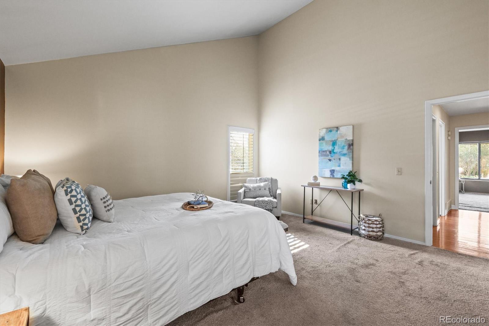 MLS Image #15 for 9817 e maplewood circle,englewood, Colorado
