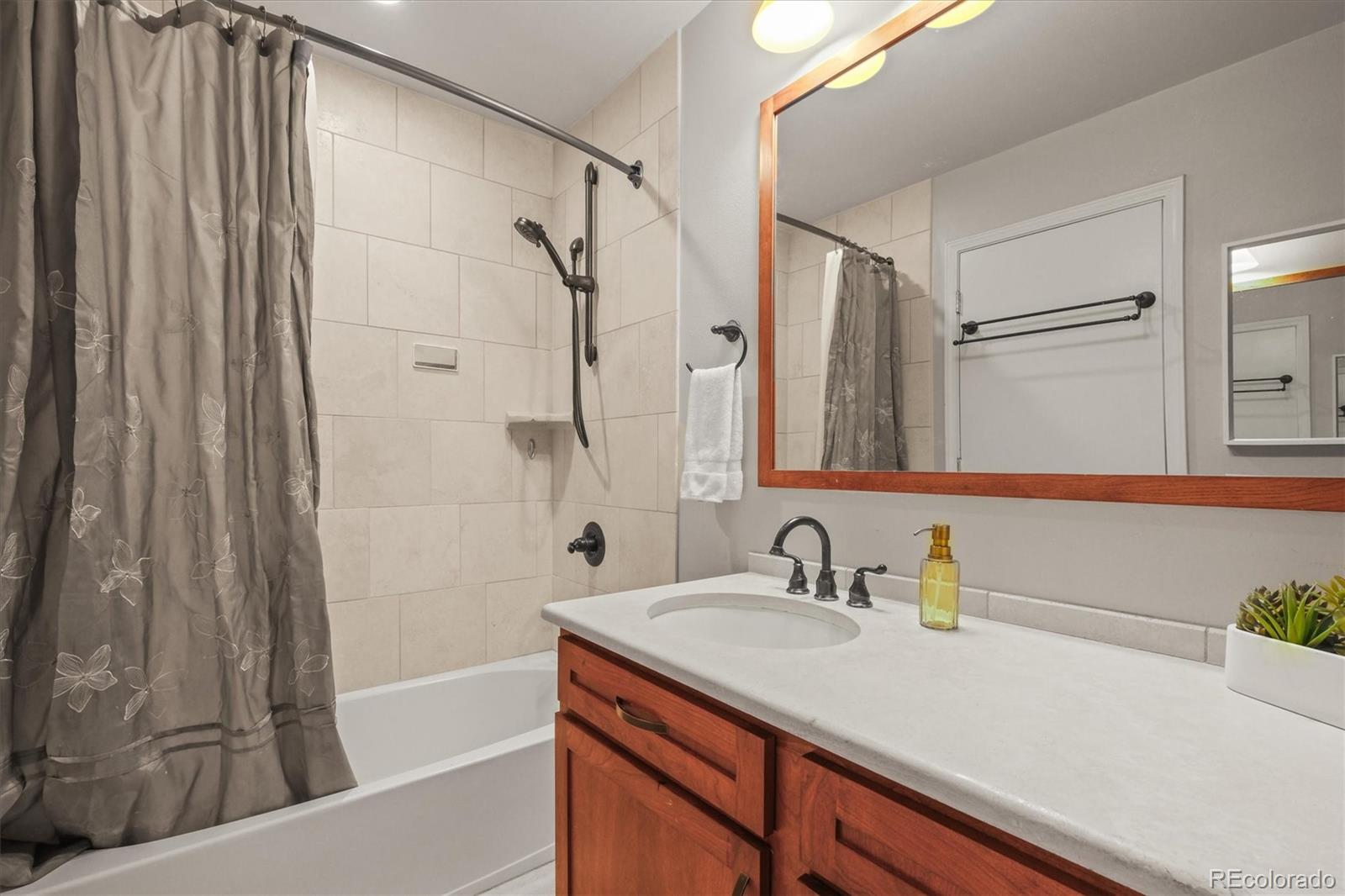 MLS Image #21 for 9817 e maplewood circle,englewood, Colorado