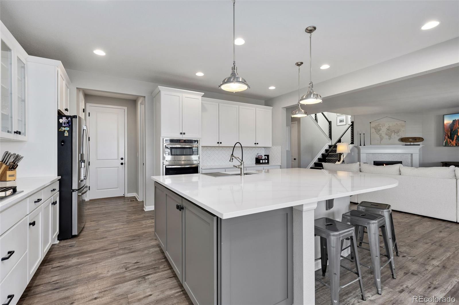 MLS Image #13 for 806  flora view drive,erie, Colorado