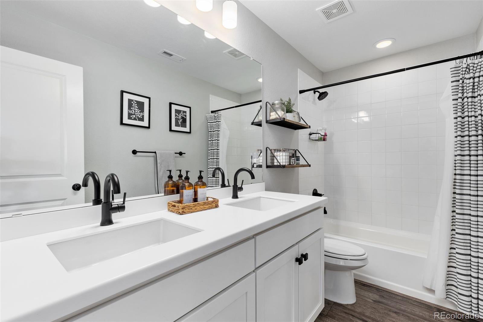MLS Image #26 for 806  flora view drive,erie, Colorado