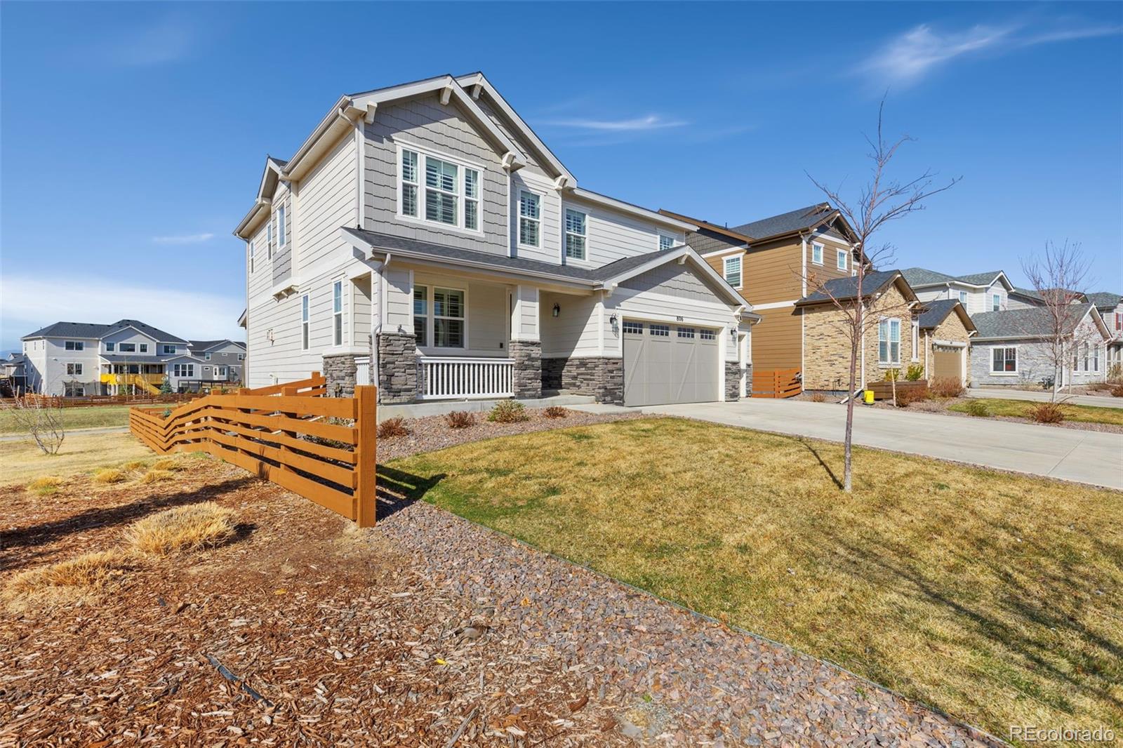 MLS Image #3 for 806  flora view drive,erie, Colorado
