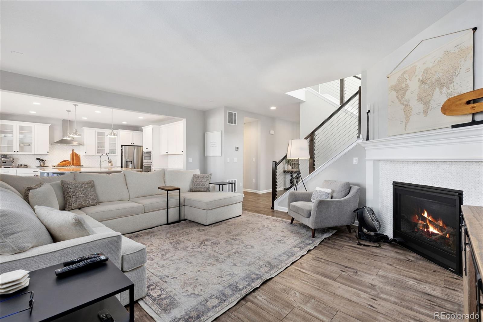 MLS Image #9 for 806  flora view drive,erie, Colorado