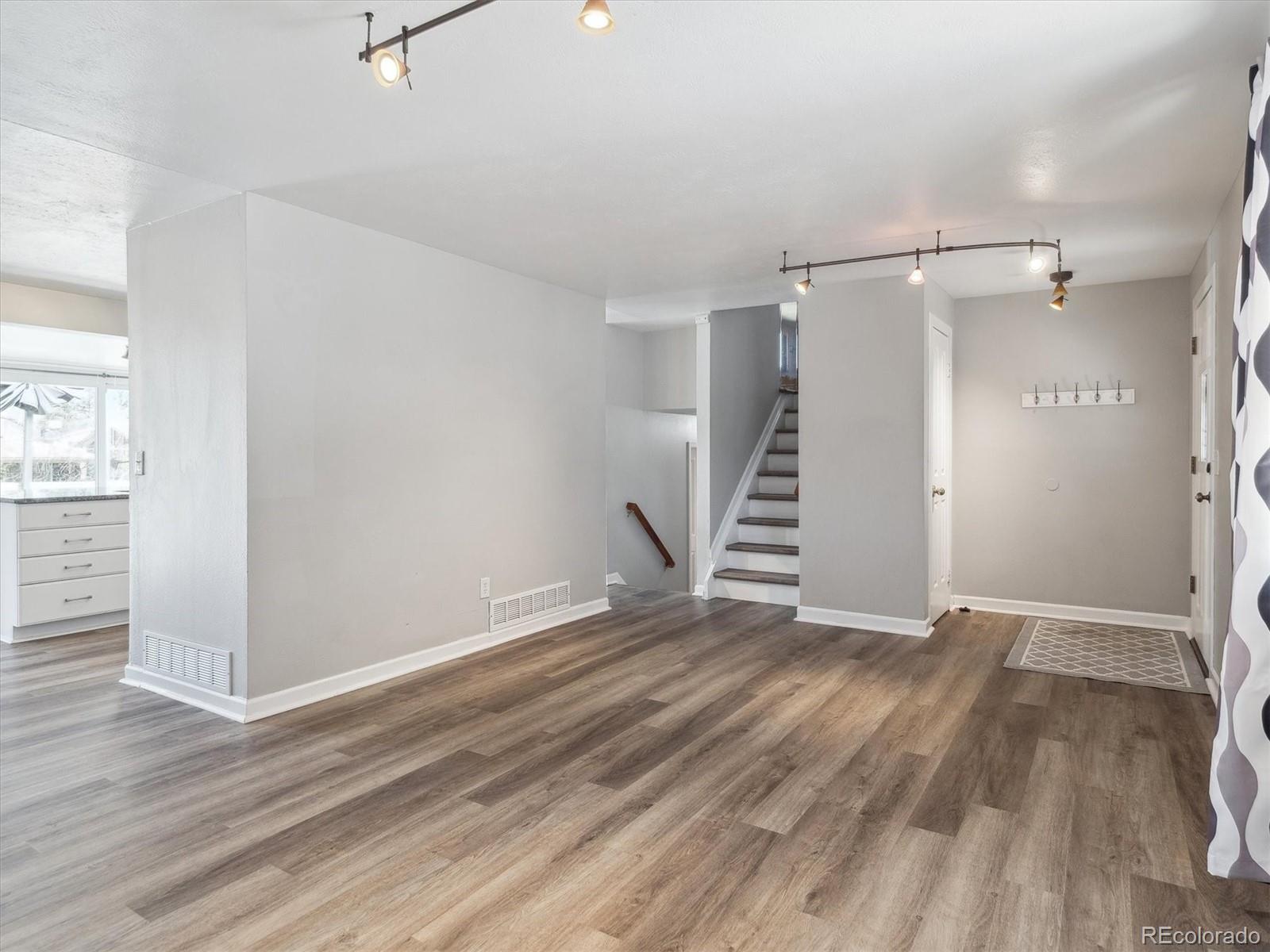 MLS Image #15 for 5945 w morraine avenue,littleton, Colorado