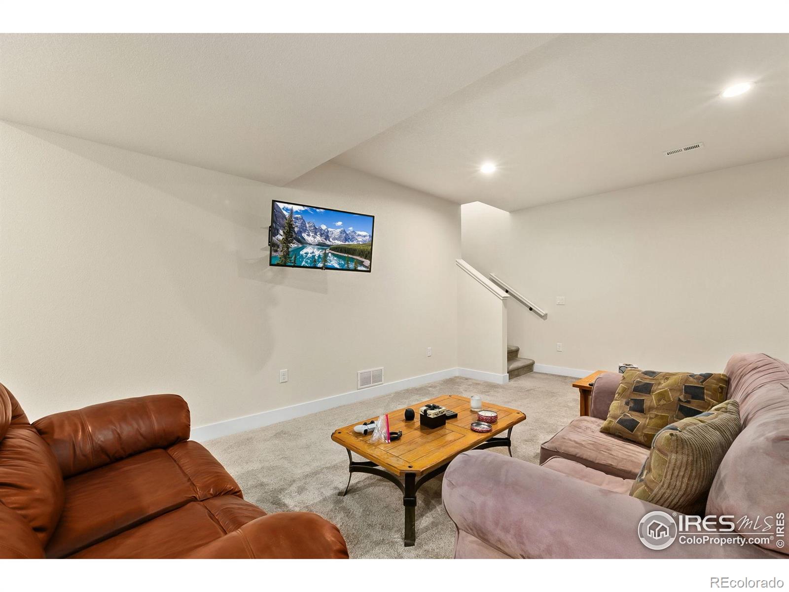 MLS Image #16 for 1926  tidewater lane,windsor, Colorado