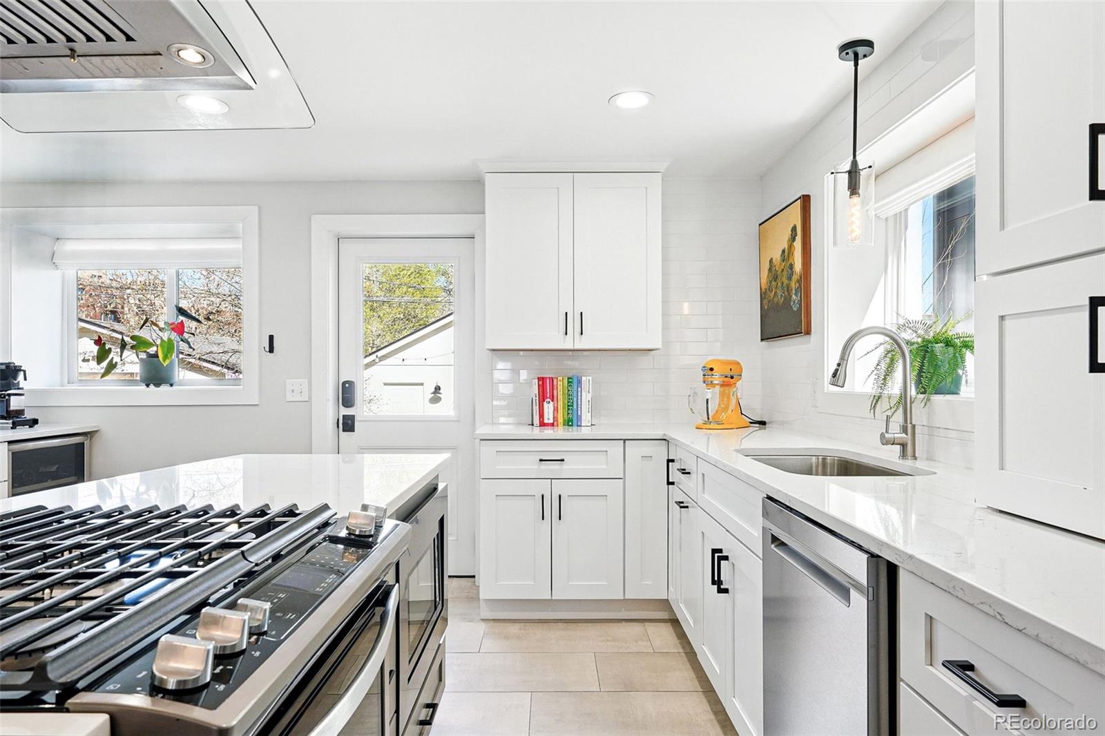 MLS Image #12 for 3938  kalamath street,denver, Colorado