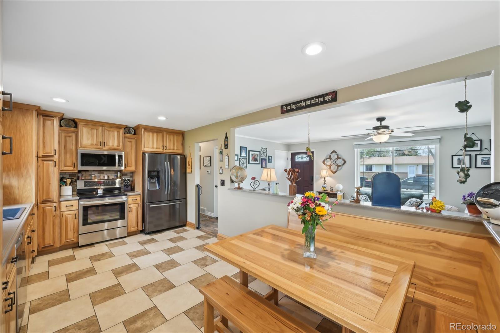 MLS Image #2 for 16097 e cornell place,aurora, Colorado