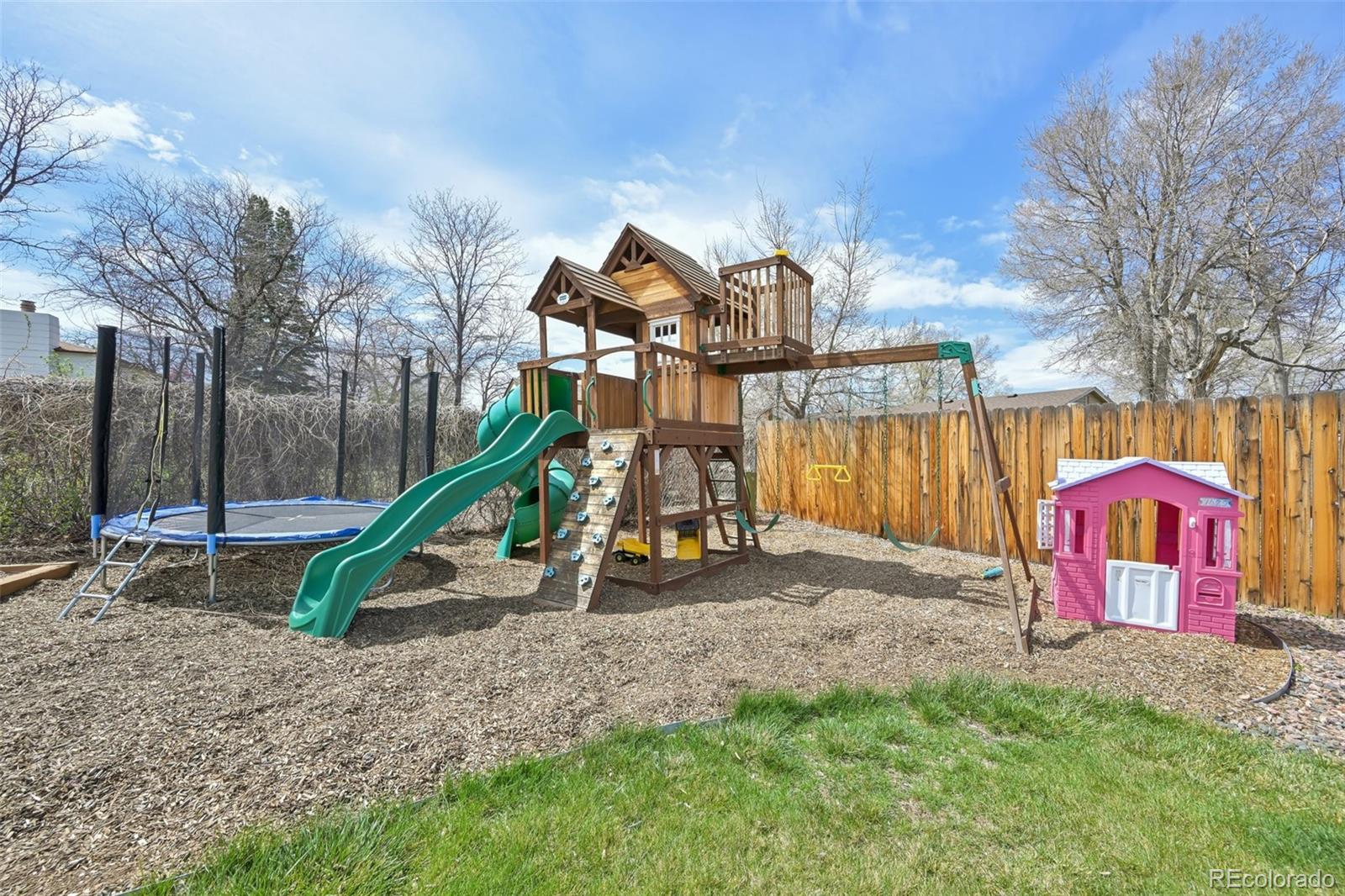 MLS Image #38 for 16097 e cornell place,aurora, Colorado