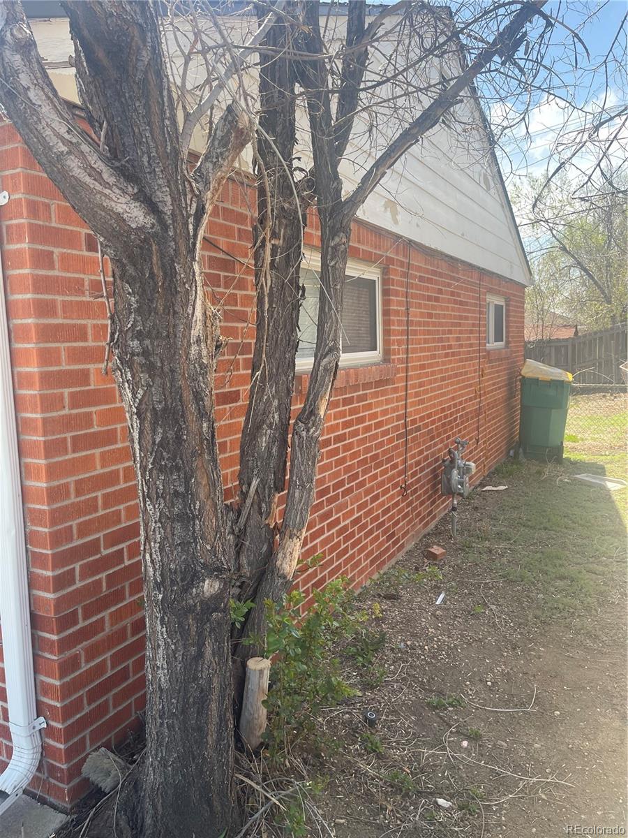 MLS Image #3 for 1240 e 95th avenue,thornton, Colorado