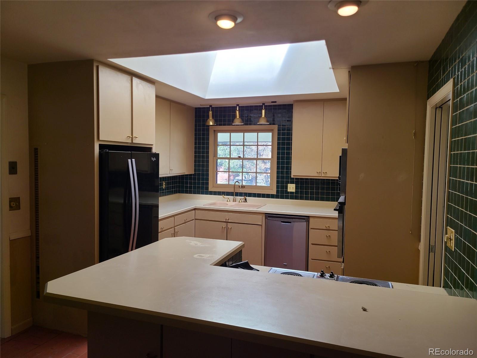 MLS Image #22 for 5521  colorow drive,morrison, Colorado
