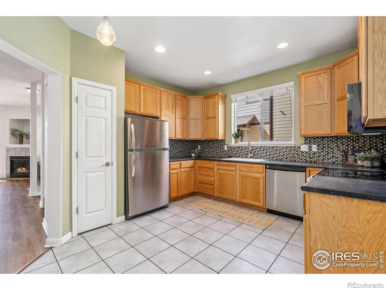 MLS Image #7 for 2921  kansas drive,fort collins, Colorado