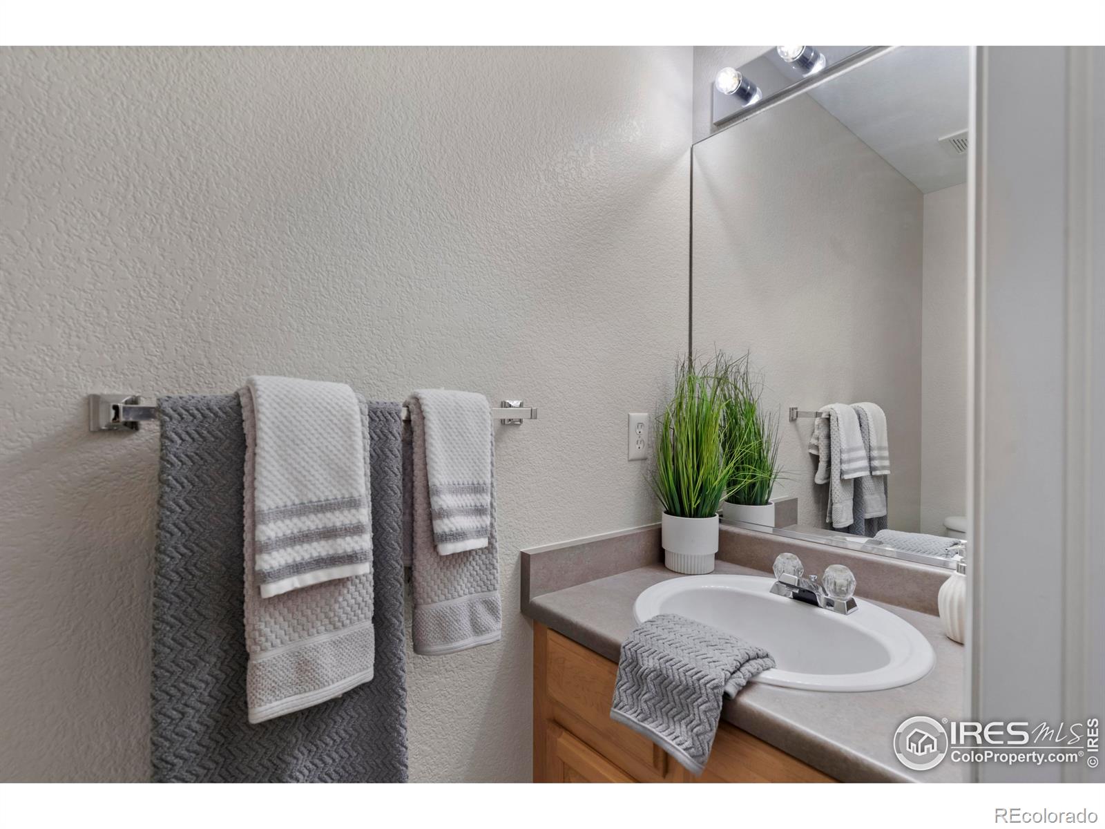 MLS Image #21 for 621  jansen drive,fort collins, Colorado