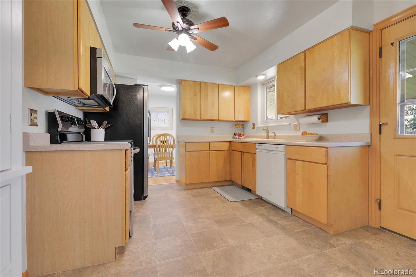 MLS Image #15 for 4381 s estes street,littleton, Colorado
