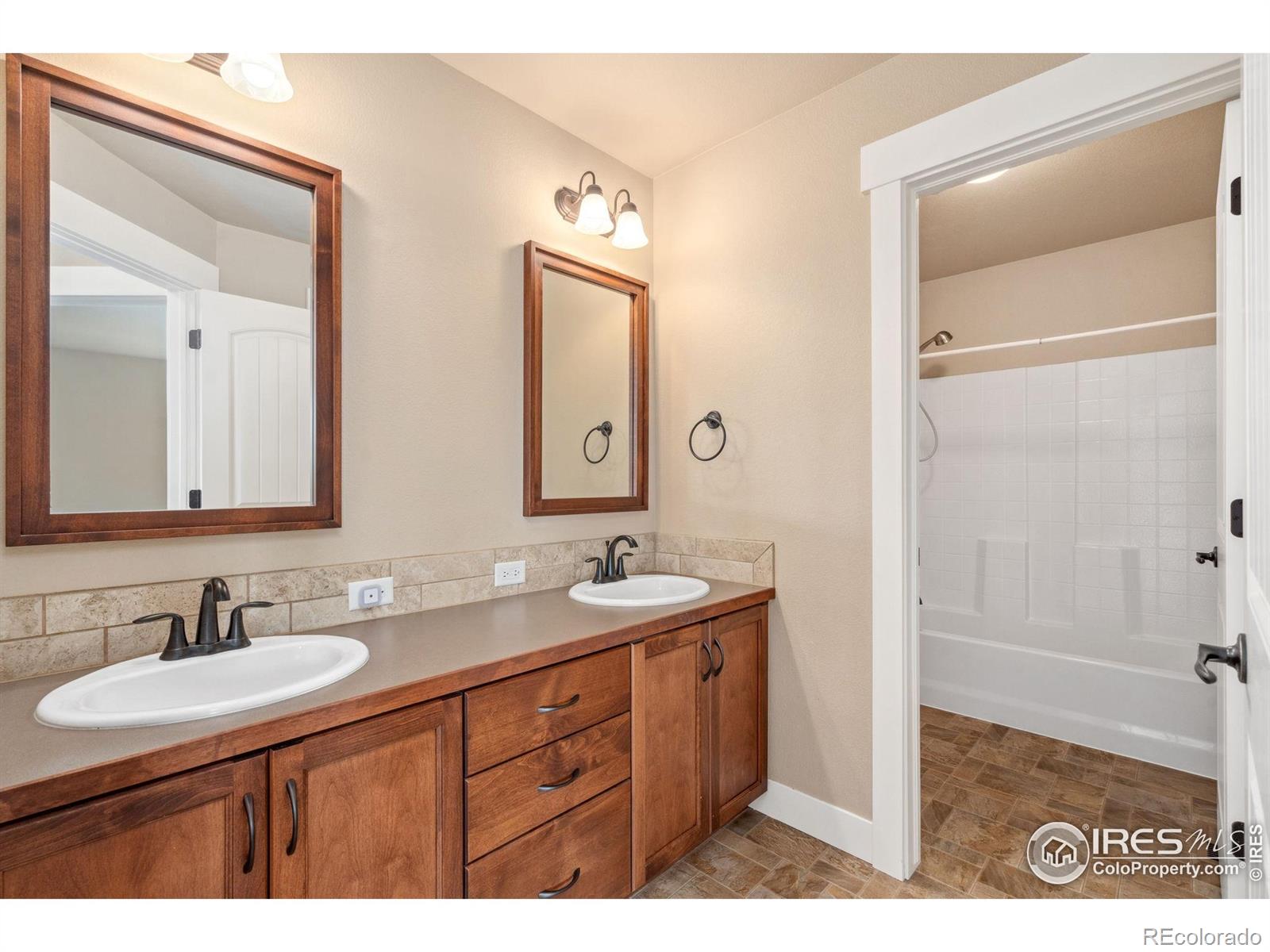 MLS Image #24 for 760  rock road,eaton, Colorado