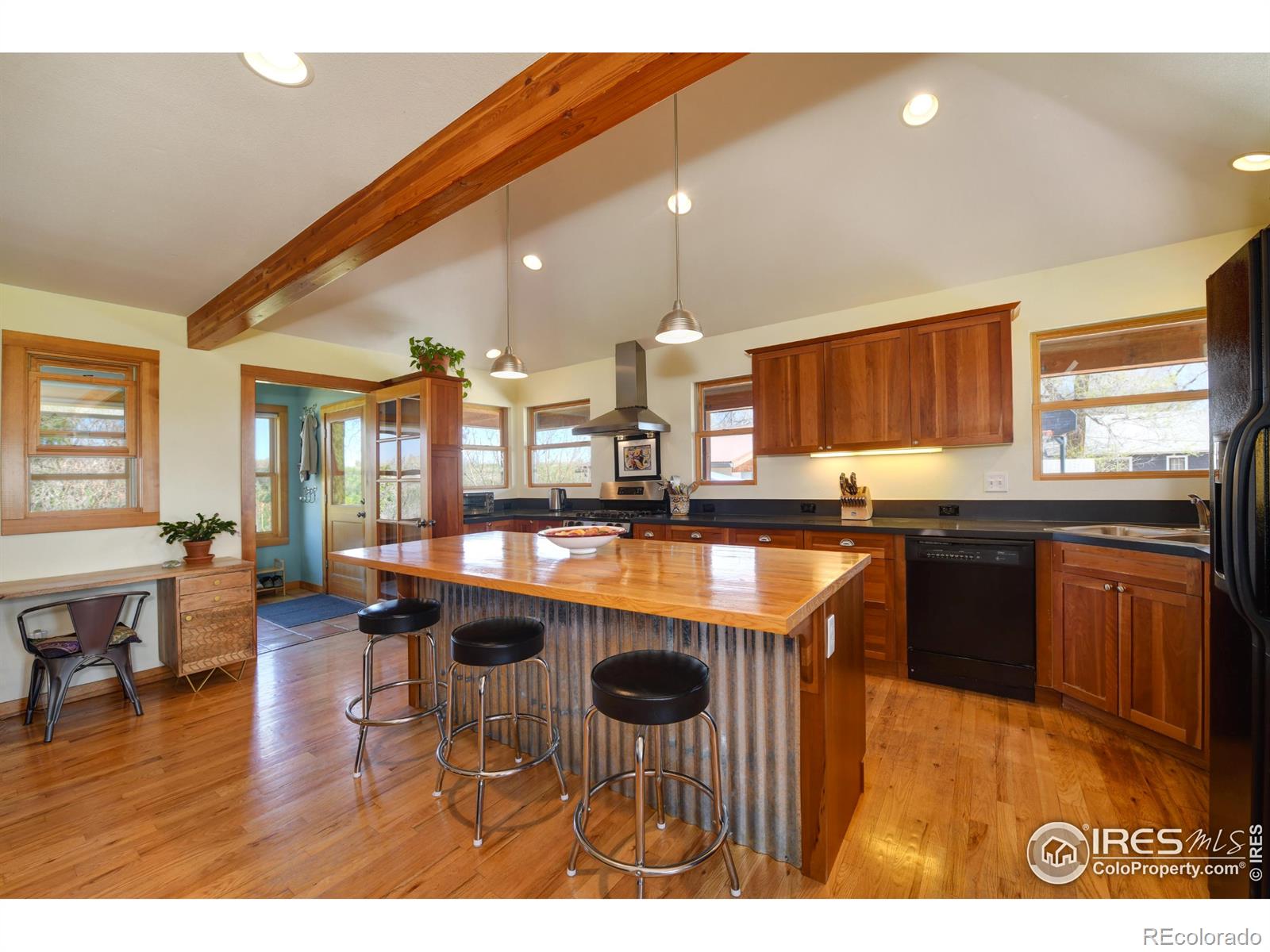 MLS Image #7 for 6363  lake drive,longmont, Colorado