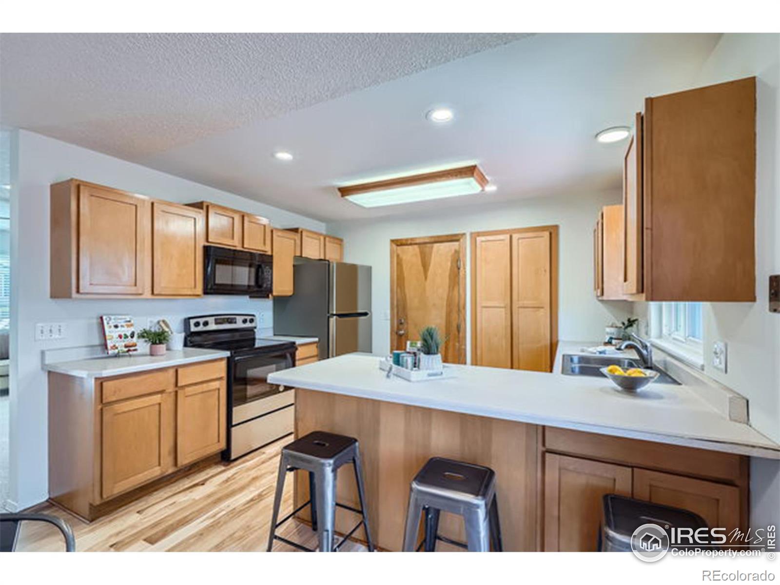 MLS Image #8 for 907  stein street,lafayette, Colorado