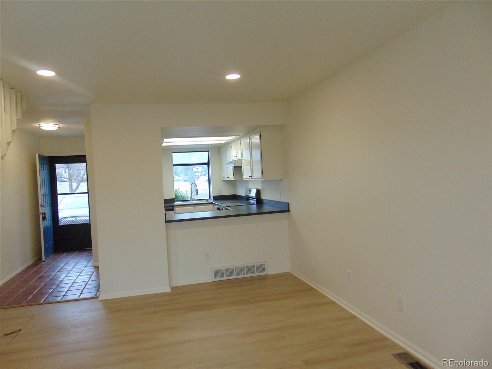 MLS Image #7 for 336 s memphis way,aurora, Colorado