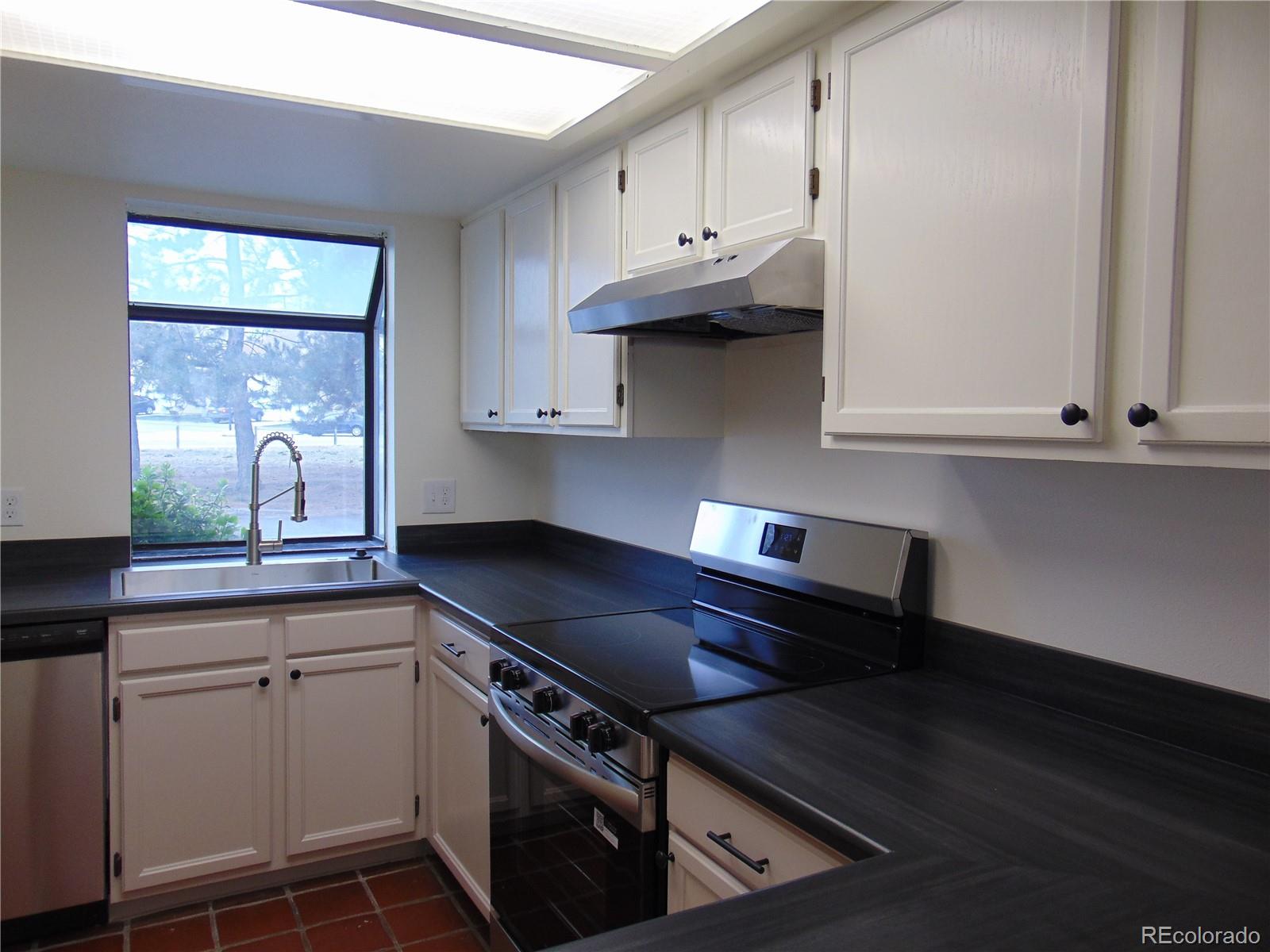 MLS Image #8 for 336 s memphis way,aurora, Colorado
