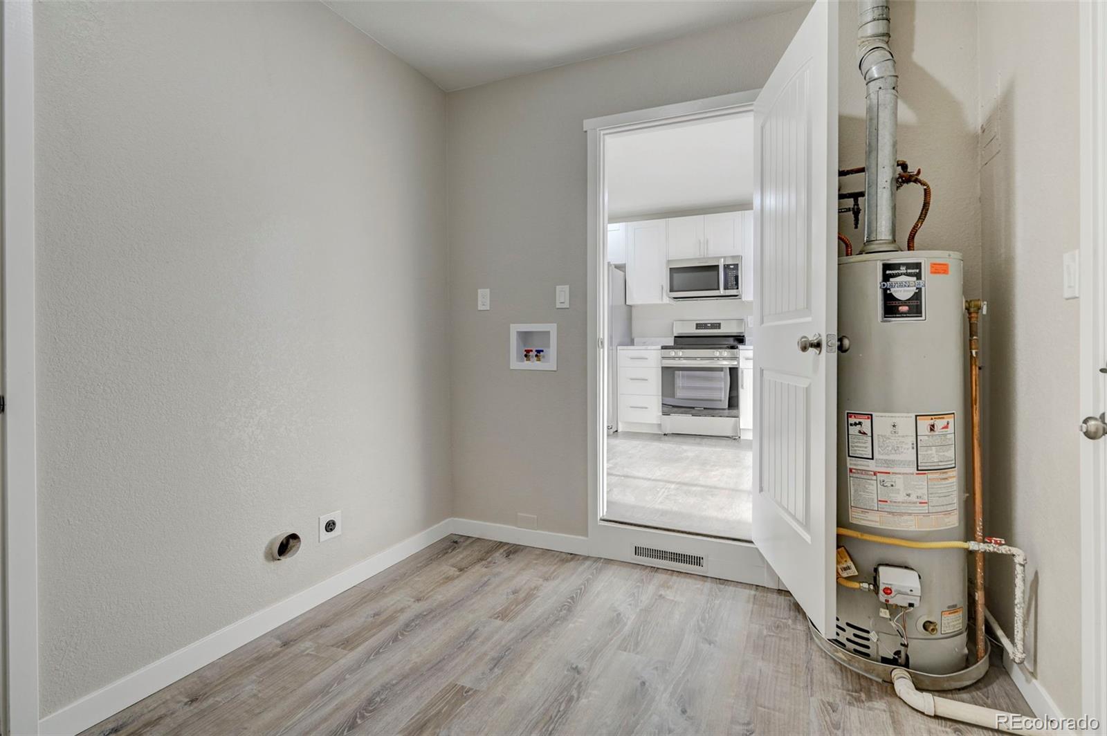 MLS Image #30 for 220  leta drive,colorado springs, Colorado