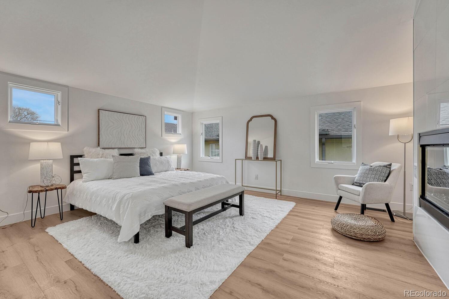 MLS Image #25 for 520  columbine street,denver, Colorado
