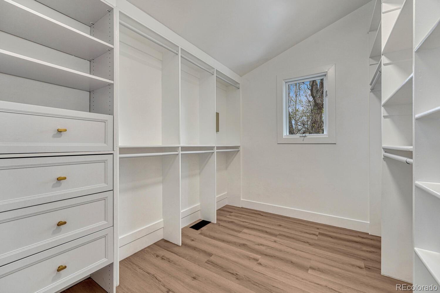 MLS Image #31 for 520  columbine street,denver, Colorado