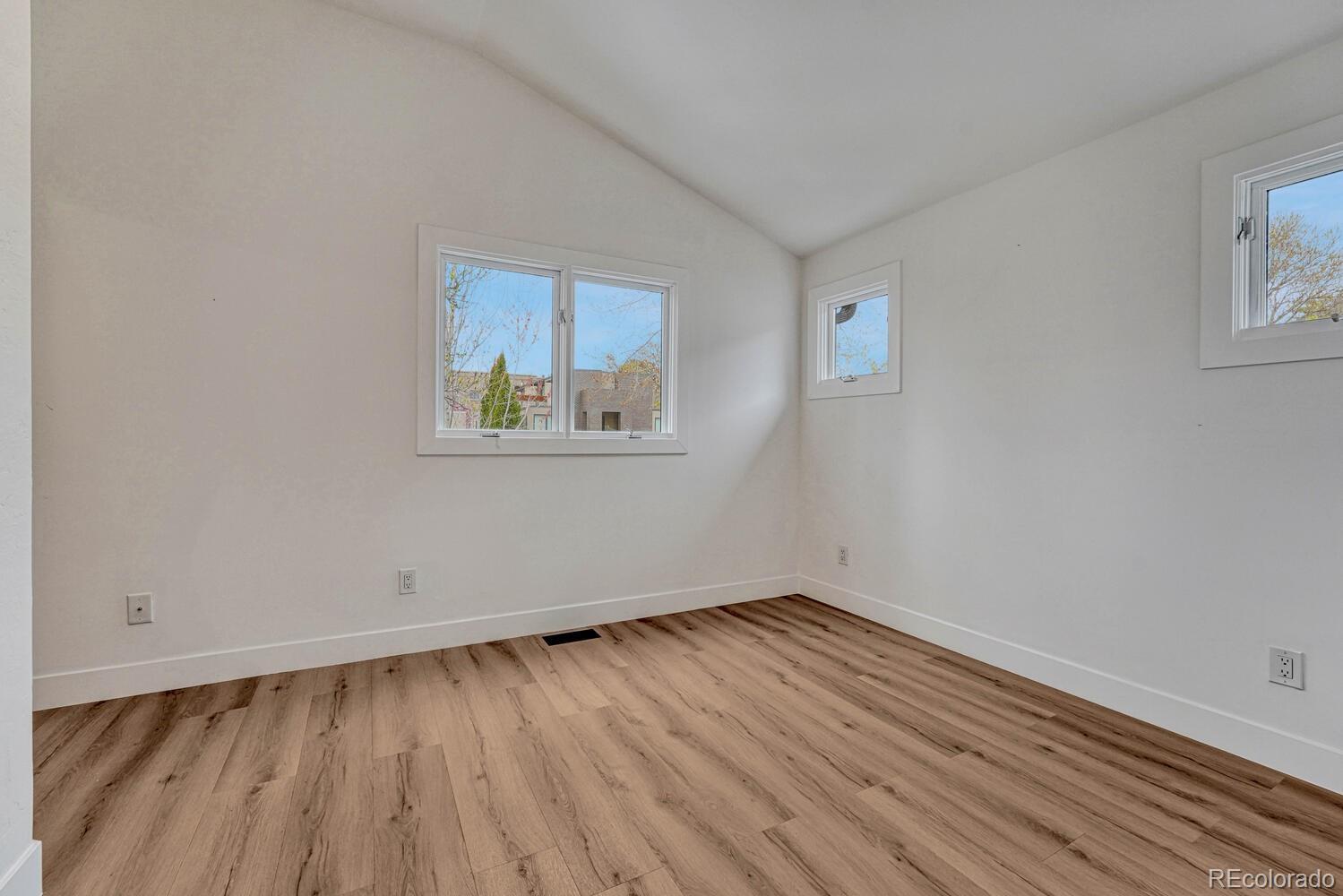 MLS Image #33 for 520  columbine street,denver, Colorado
