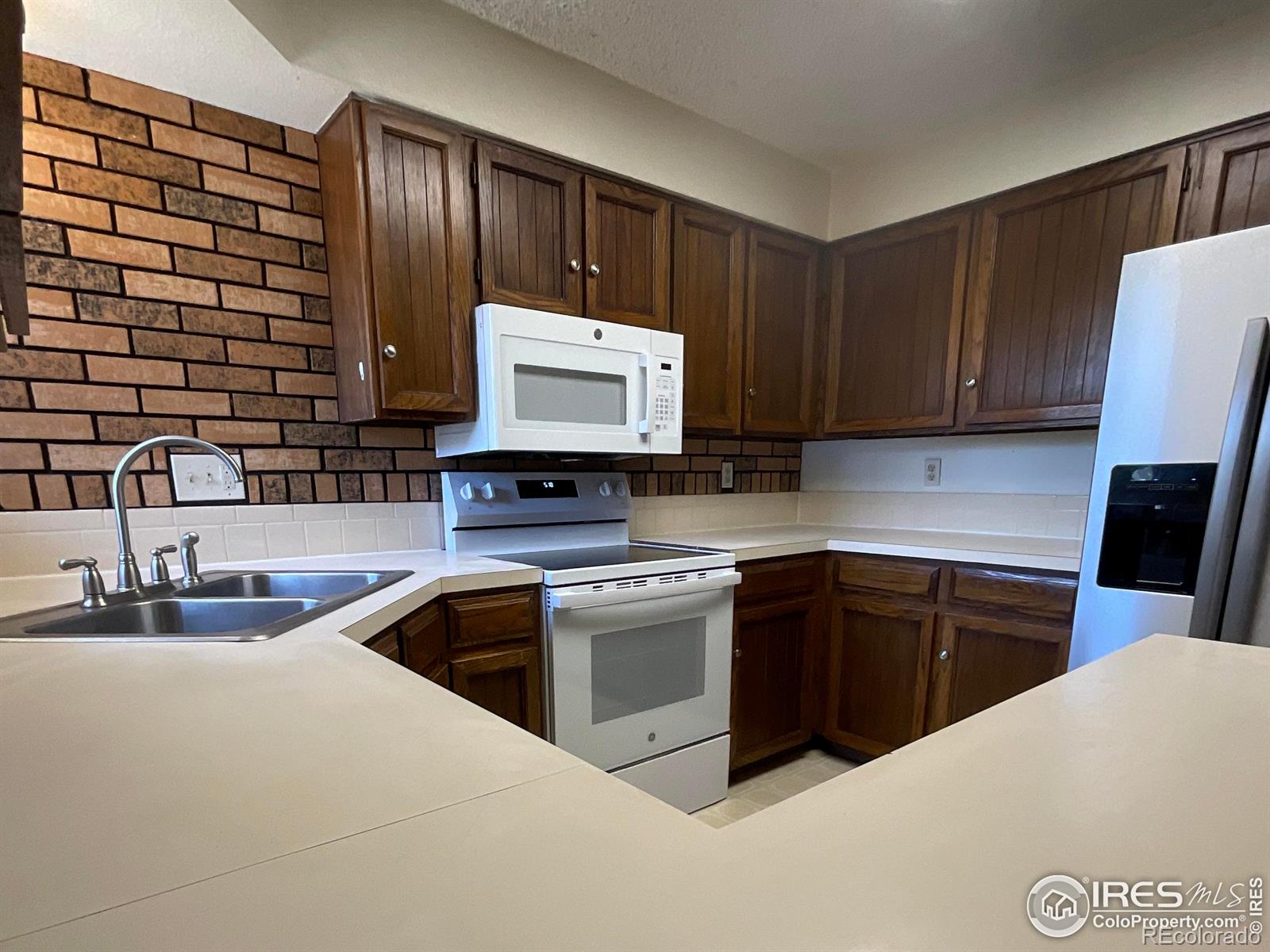 MLS Image #5 for 1525  peterson place,longmont, Colorado