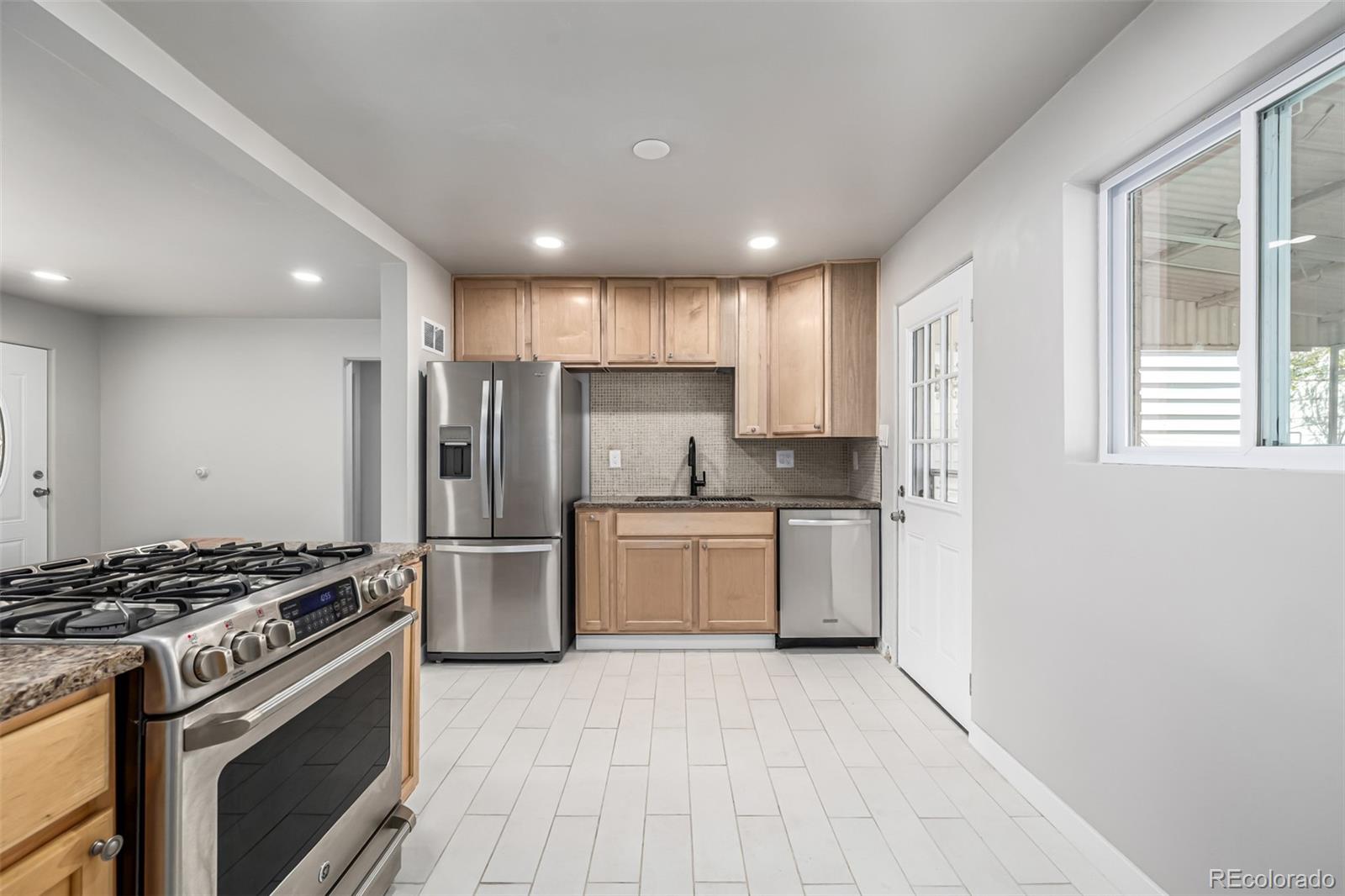 MLS Image #5 for 3430 n clayton street,denver, Colorado